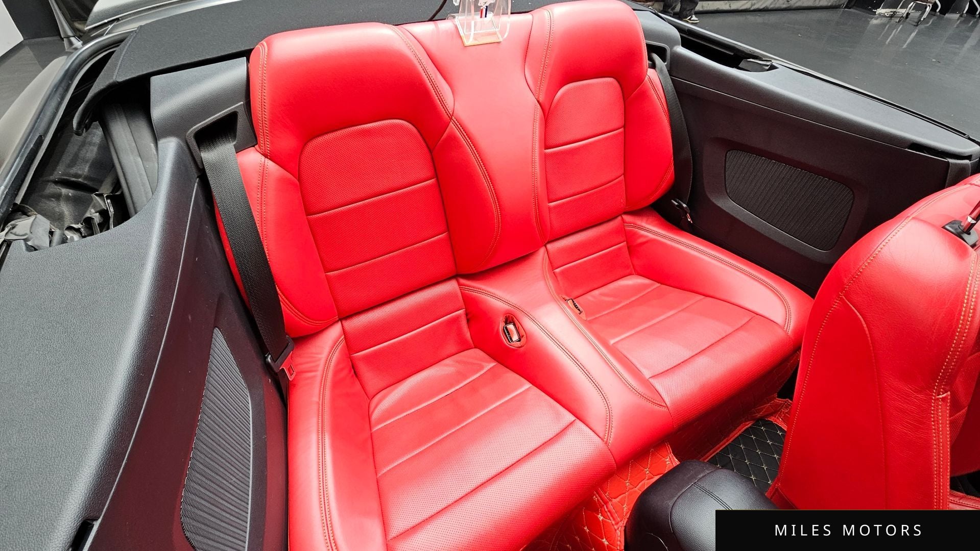Ford Mustang 2015 — миниатюра 12