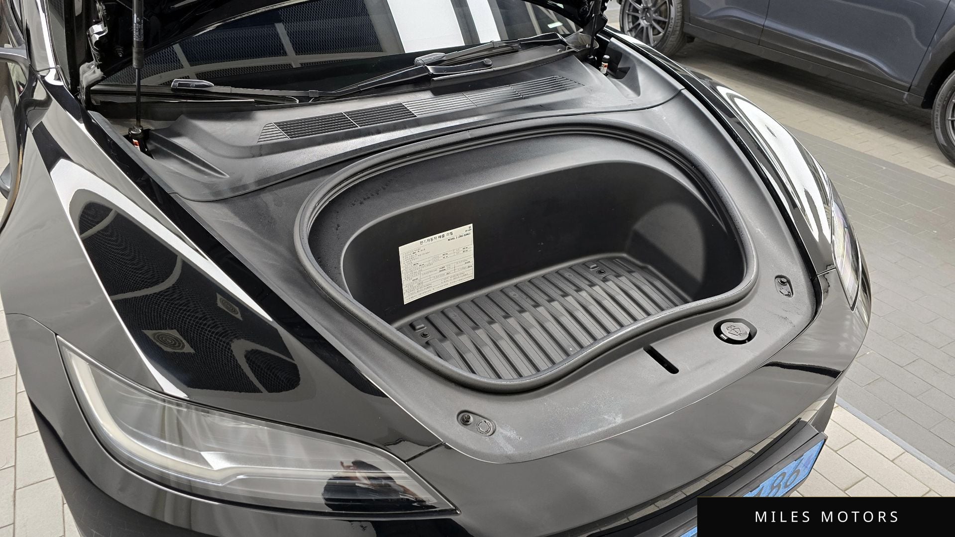 Tesla Model 3 2025 — миниатюра 6