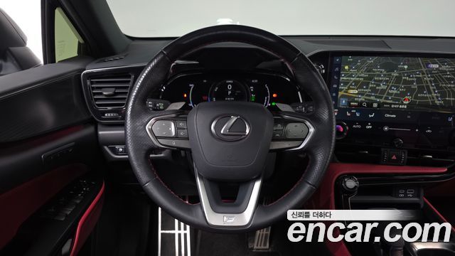 Лексус NX450h+ 2024 — миниатюра 14