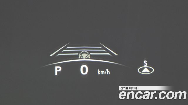Лексус NX450h+ 2024 — миниатюра 17