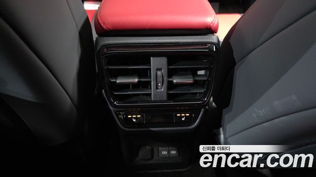 Лексус NX450h+ 2024 — миниатюра 19