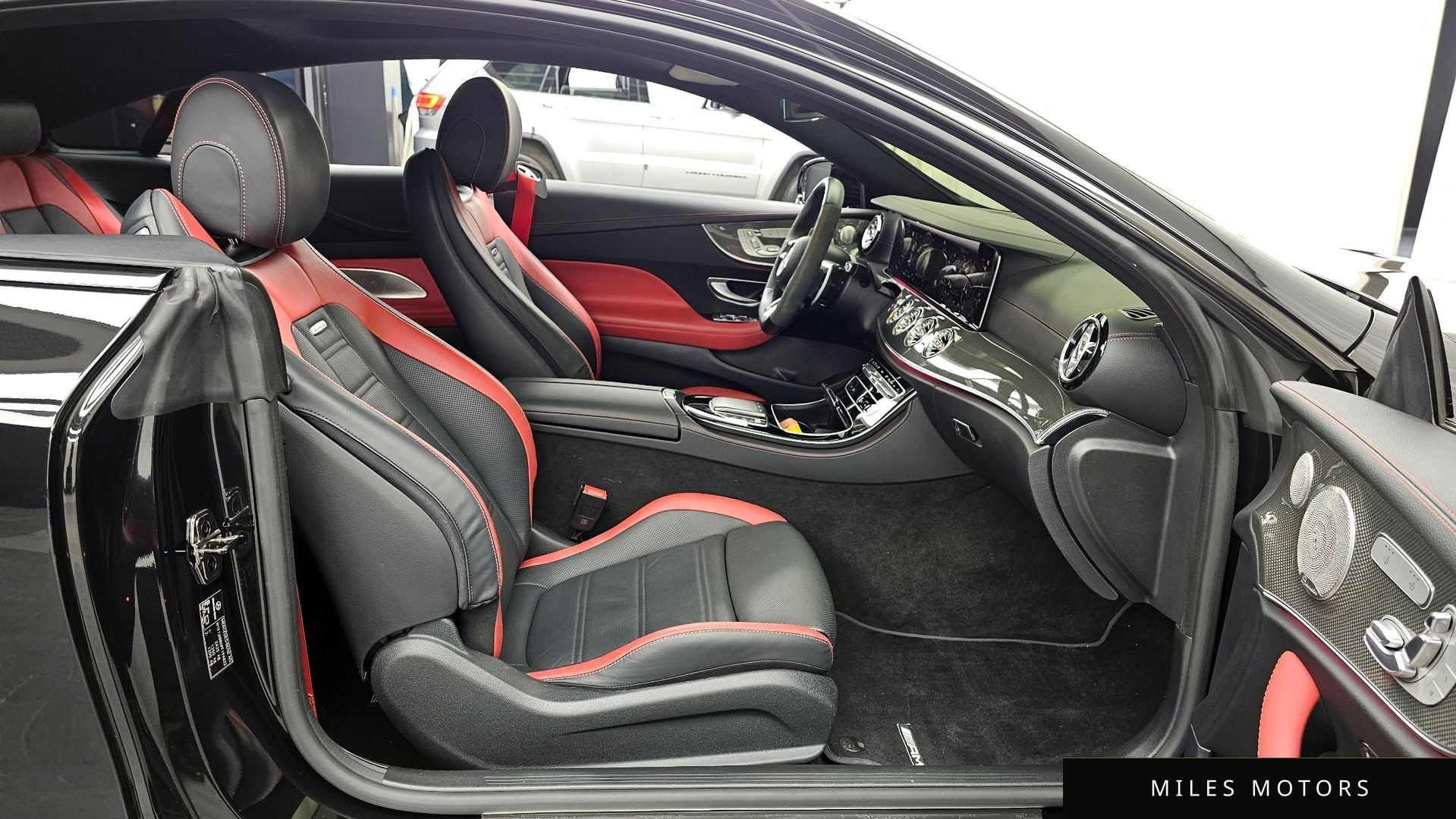 Mercedes-Benz E-Class W213 2023 — миниатюра 11