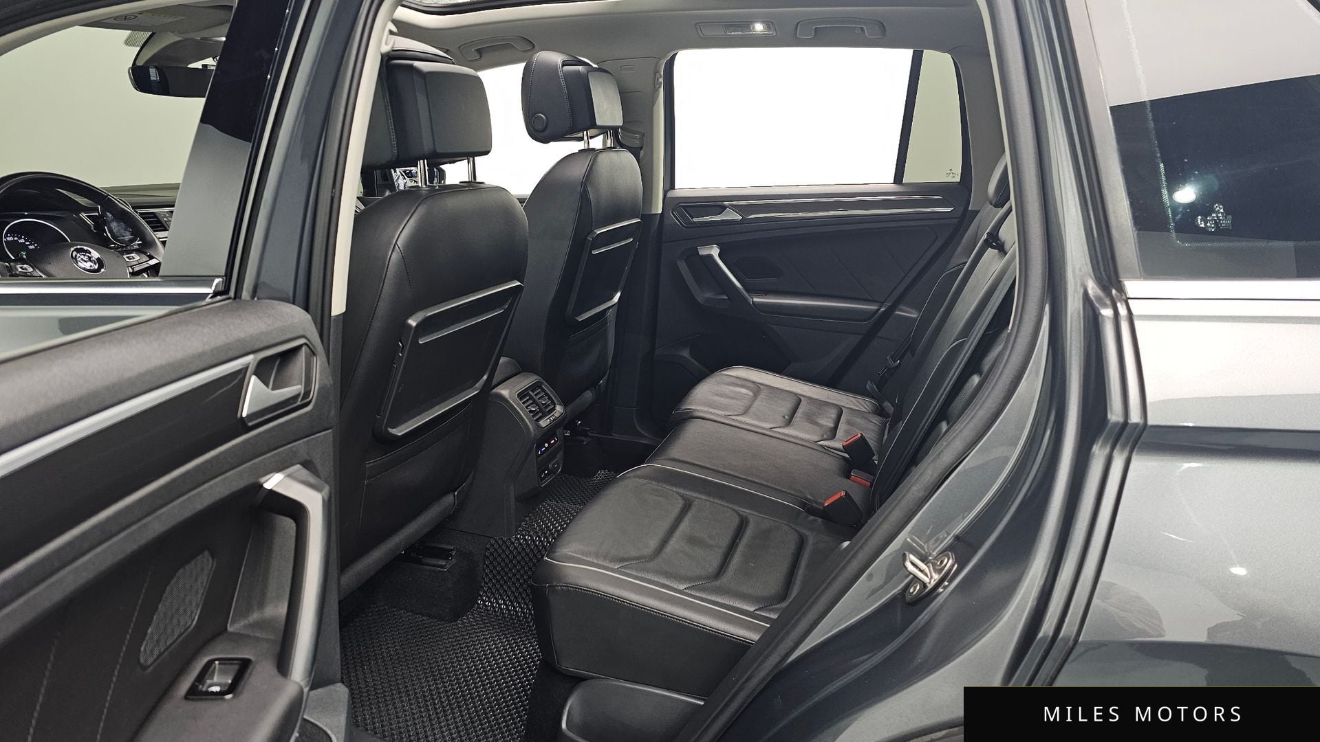 Volkswagen Tiguan 2020 — миниатюра 12