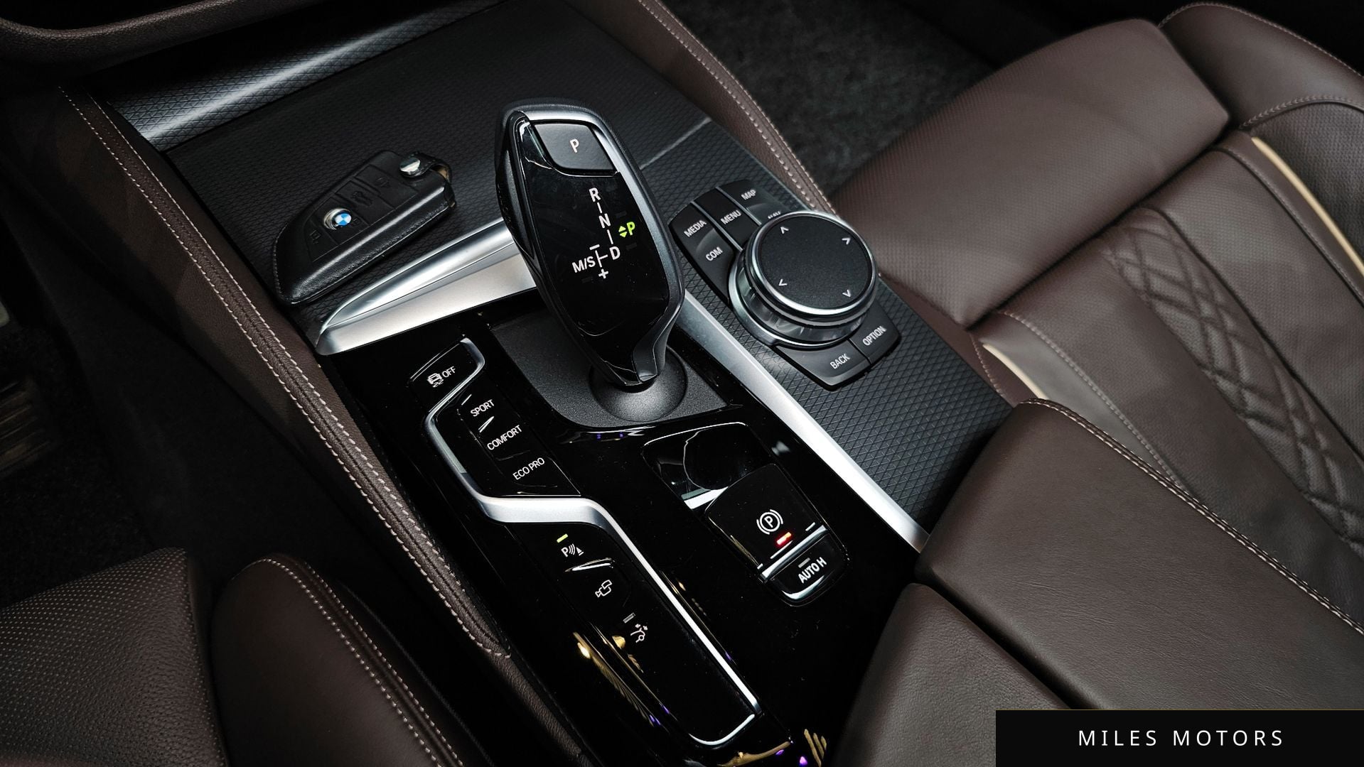 BMW 6 Series GT (G32) 2023 — миниатюра 9