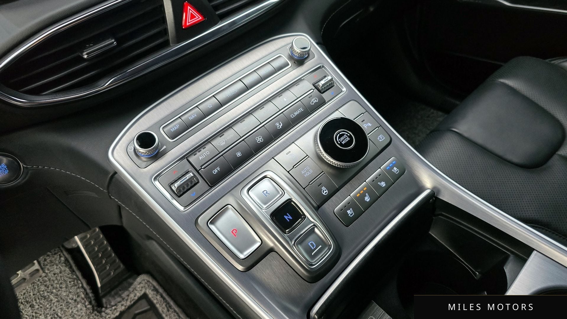 Hyundai Santafe 2021 — миниатюра 9