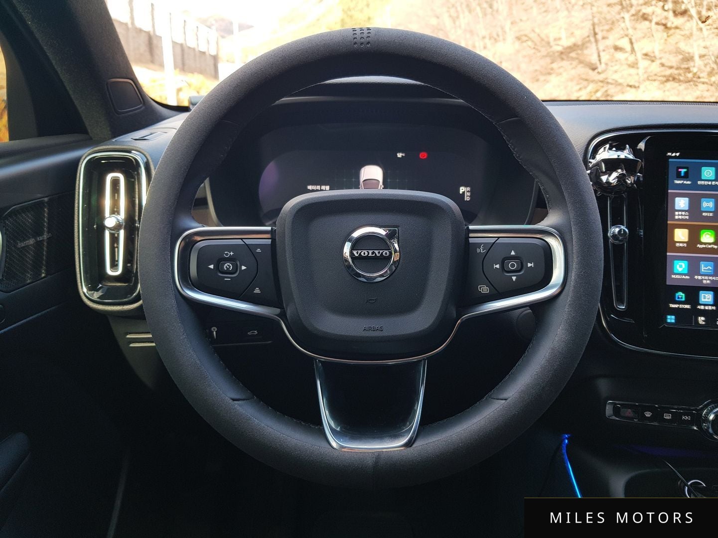 Volvo C40 2022 — миниатюра 9