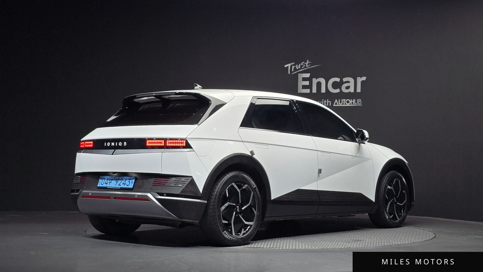 Hyundai Ioniq5 2022 — миниатюра 2
