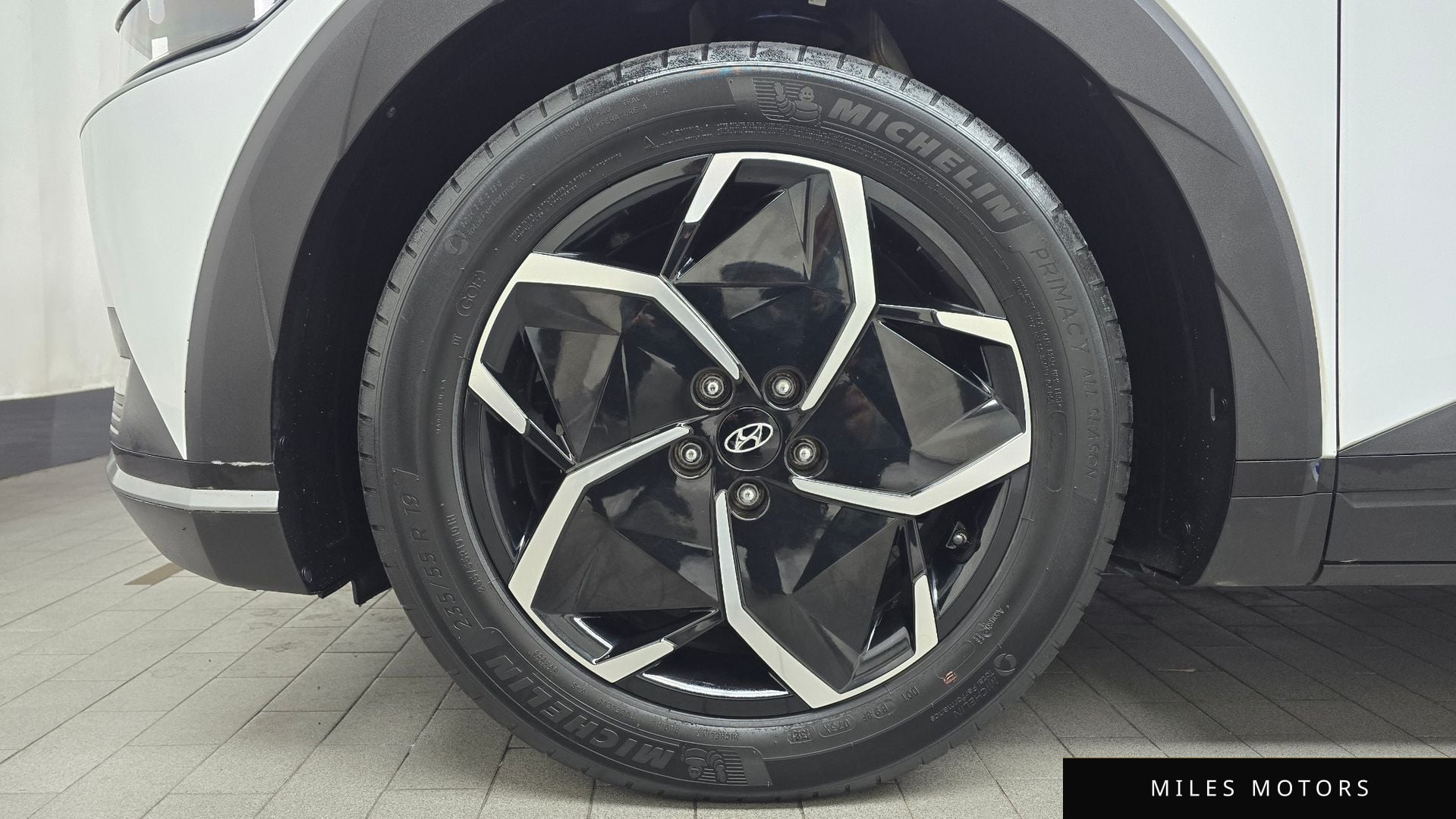Hyundai Ioniq5 2022 — миниатюра 5