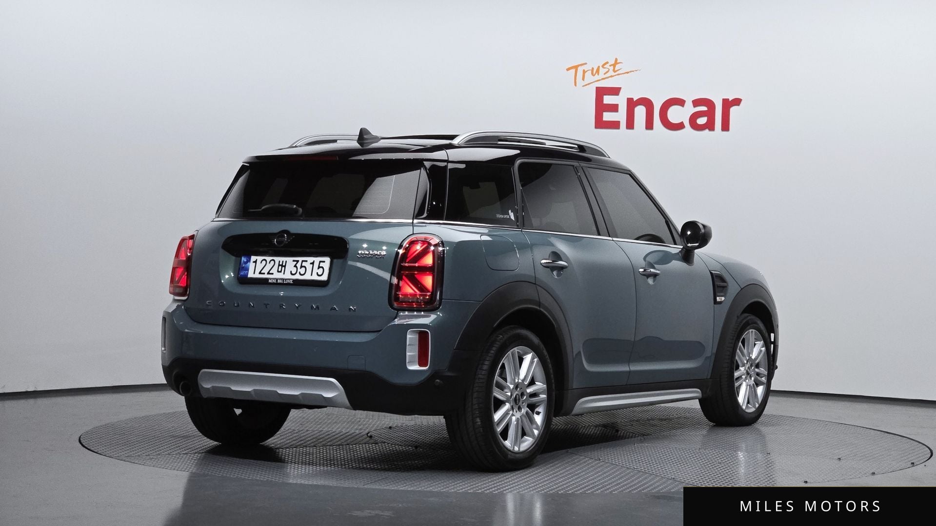 MINI 쿠퍼 컨트리맨 2023 — миниатюра 2