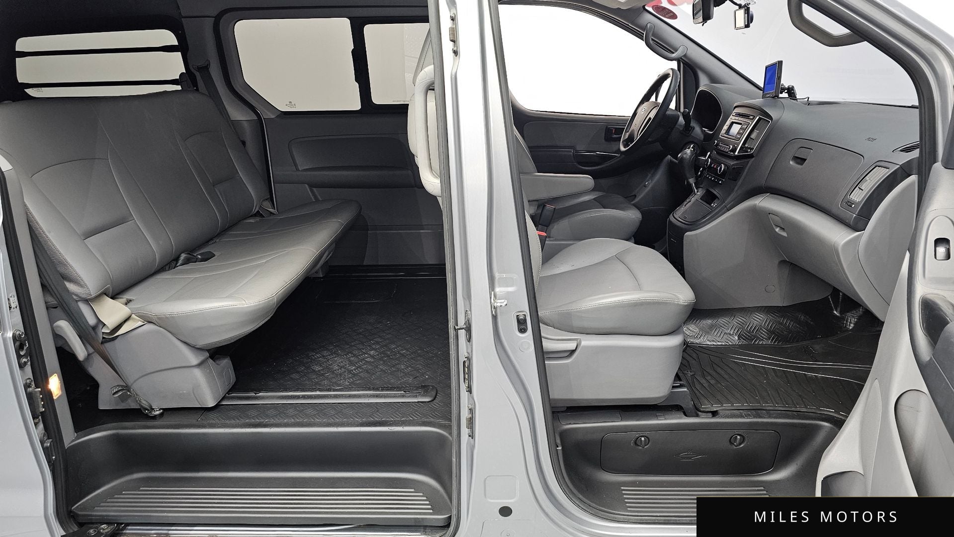 Hyundai Starex 2018 — миниатюра 10