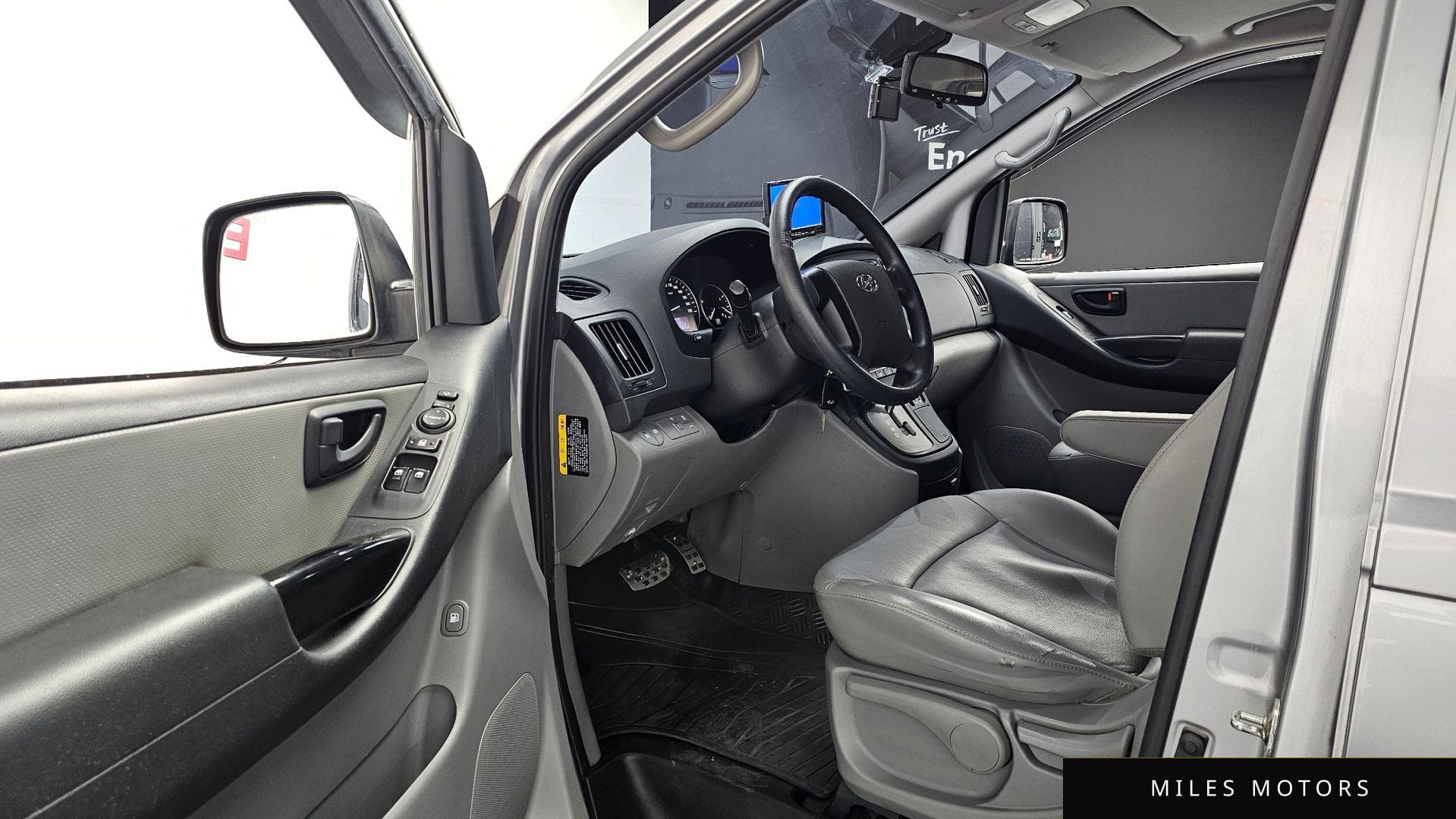 Hyundai Starex 2018 — миниатюра 11