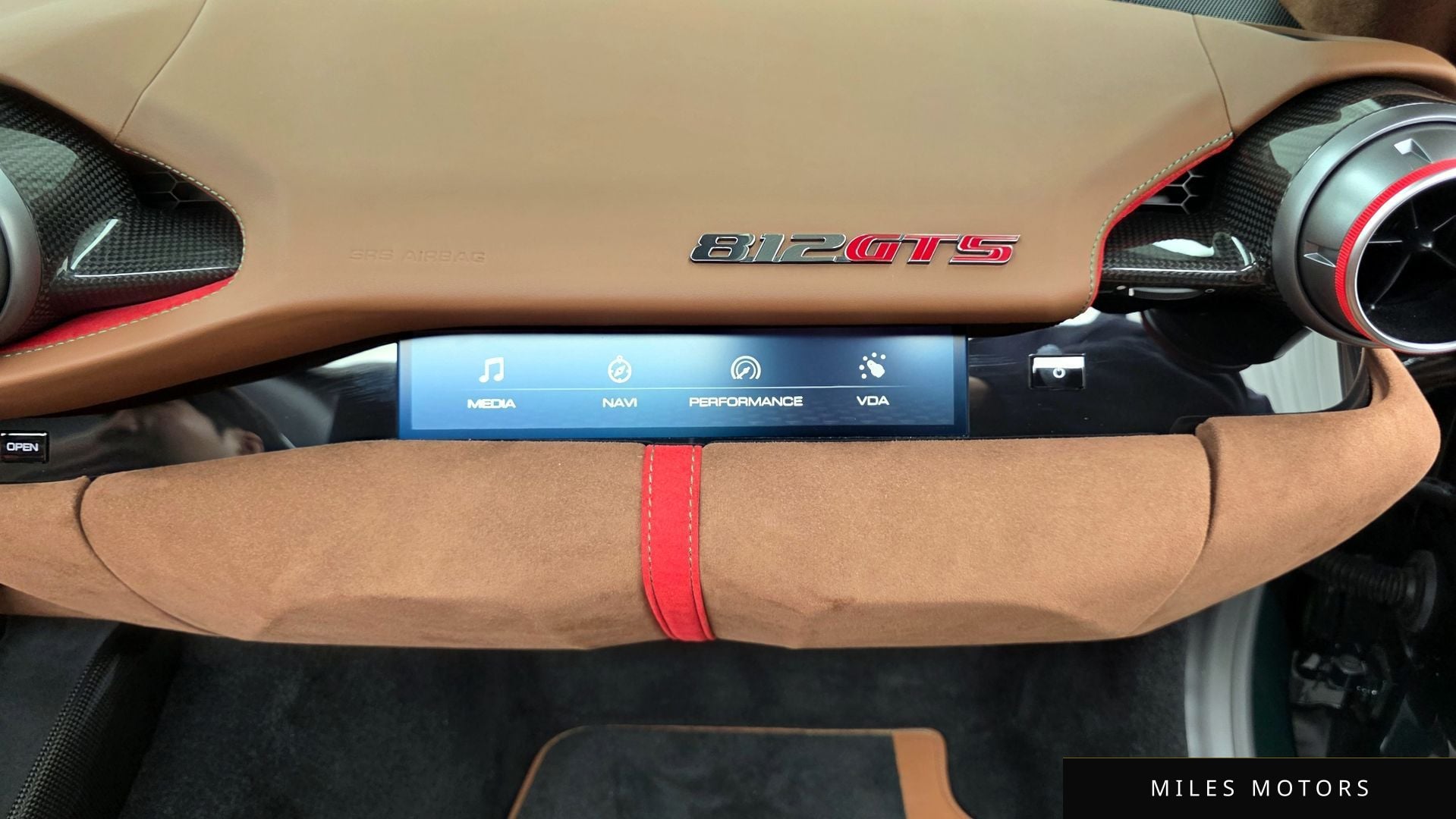 Ferrari 812 GTS 2022 — миниатюра 12