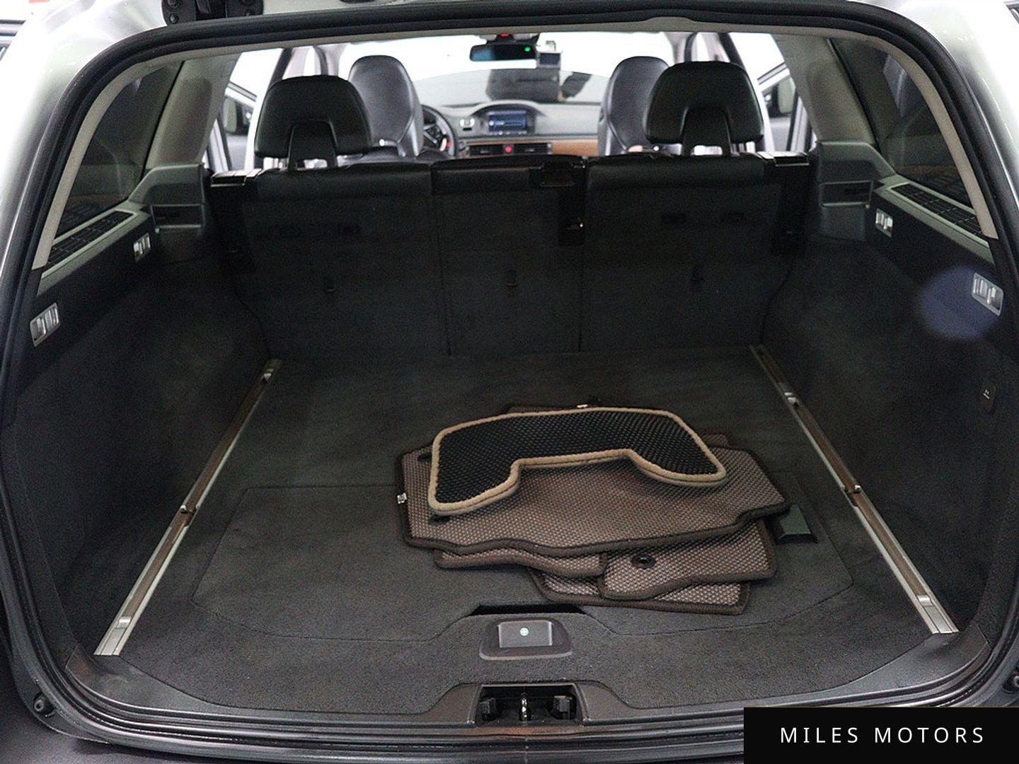 Volvo XC70 2012 — миниатюра 12