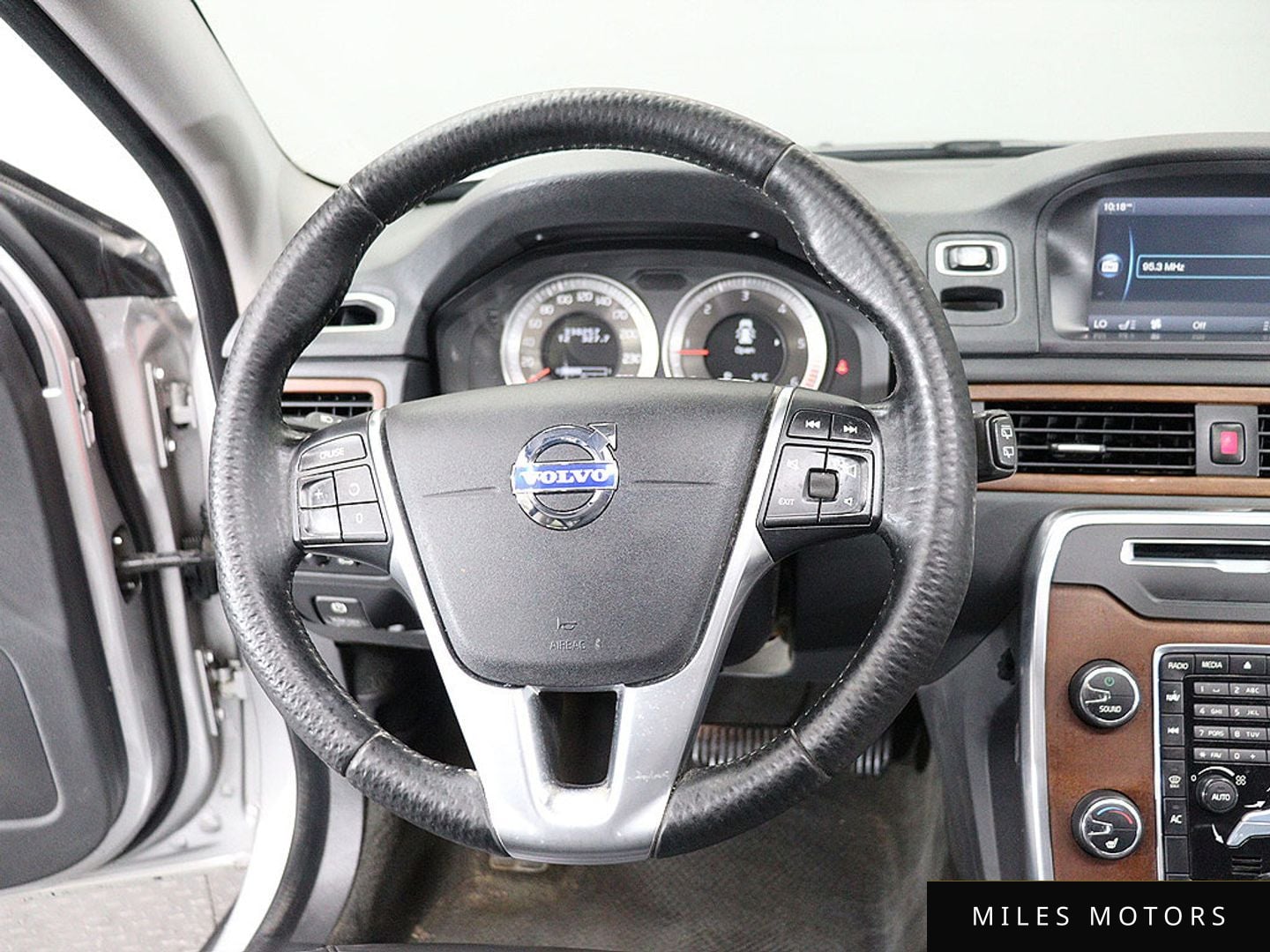 Volvo XC70 2012 — миниатюра 16