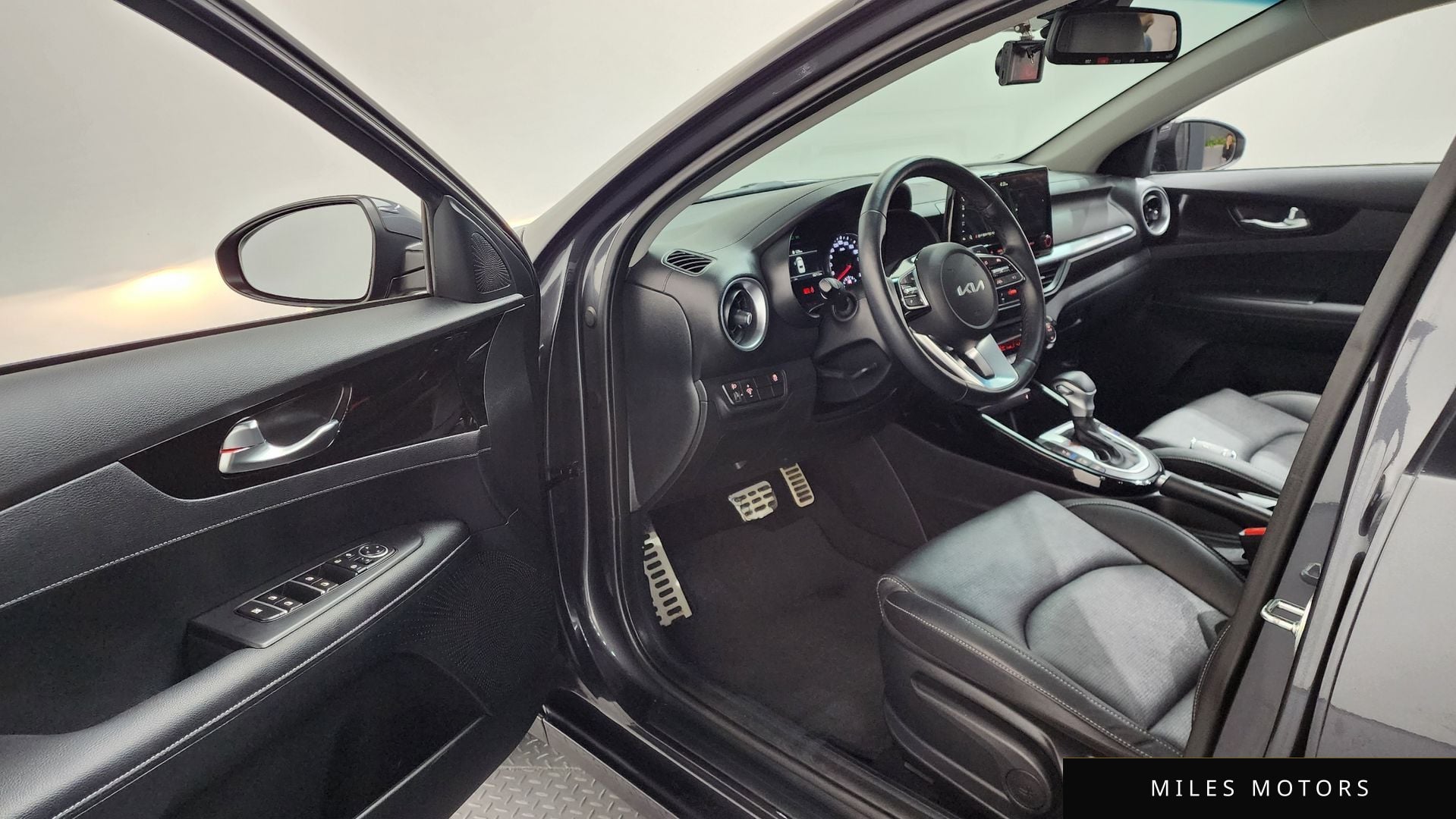 Kia K3 2024 — миниатюра 10