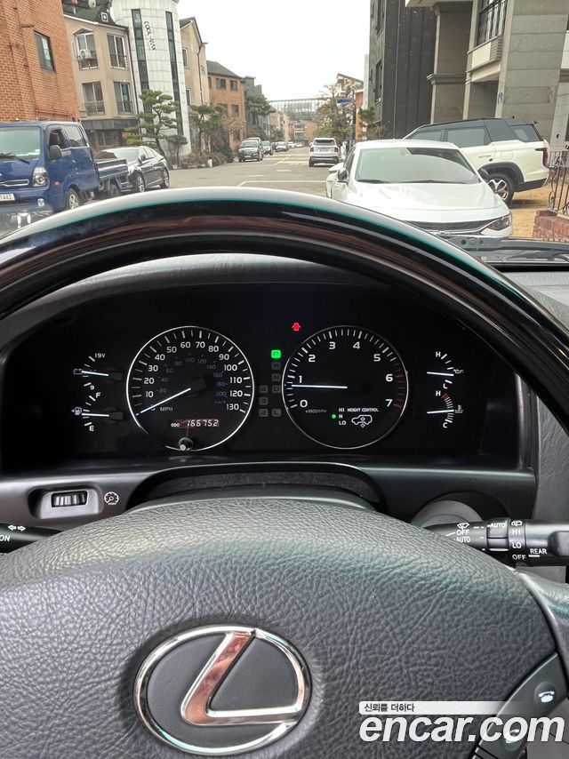 Лексус LX 2006 — миниатюра 10