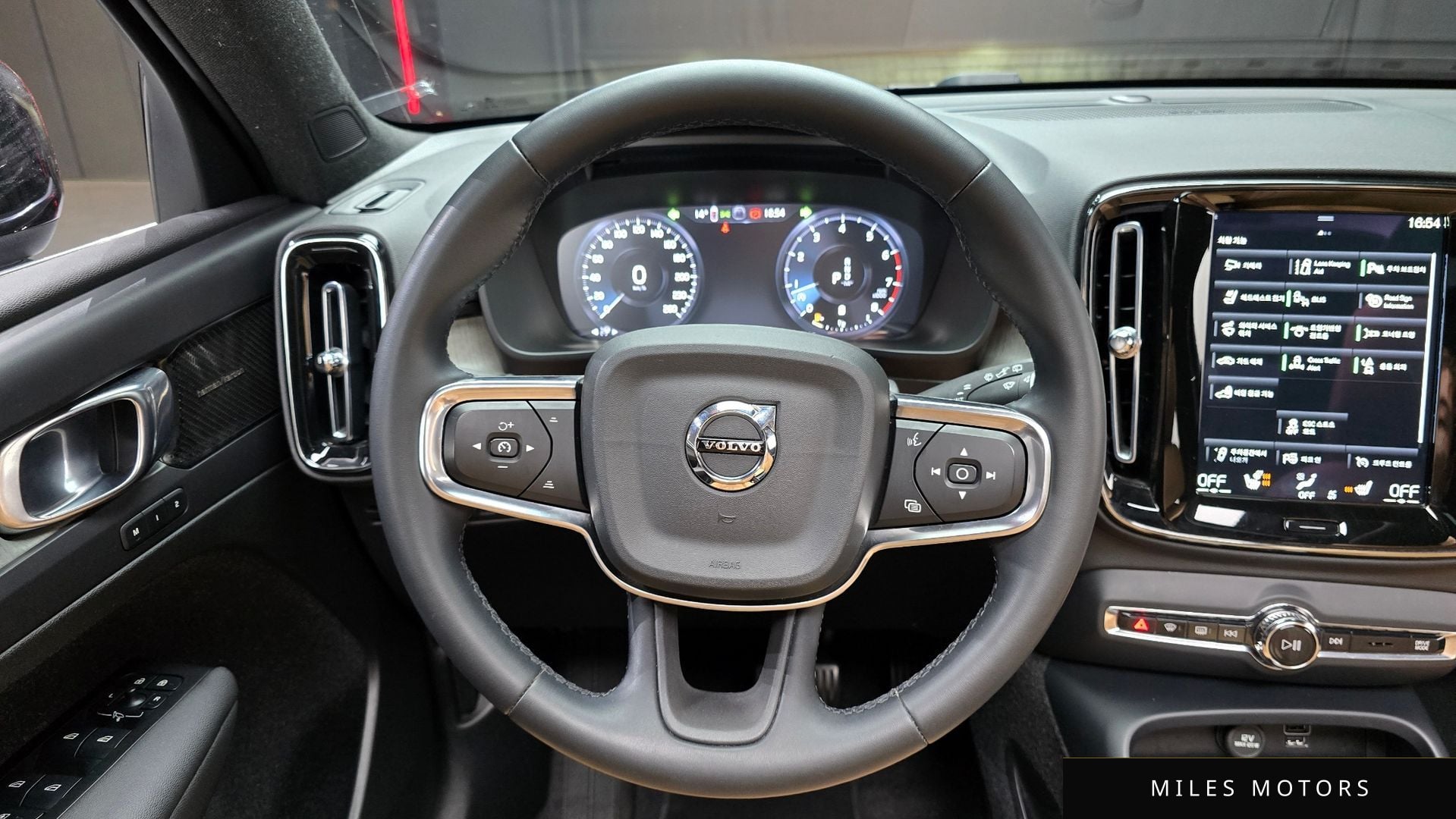 Volvo XC40 2022 — миниатюра 13