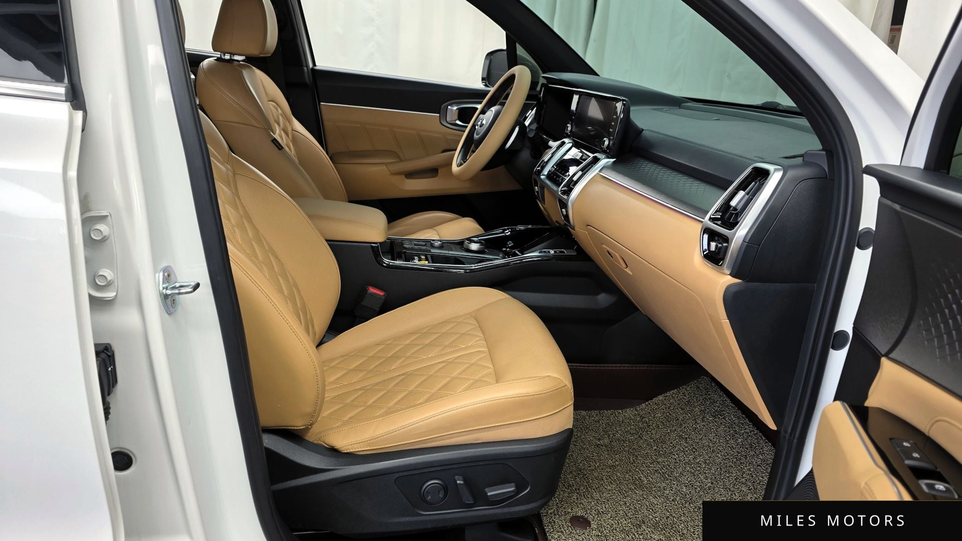 Kia Sorento 2021 — миниатюра 11