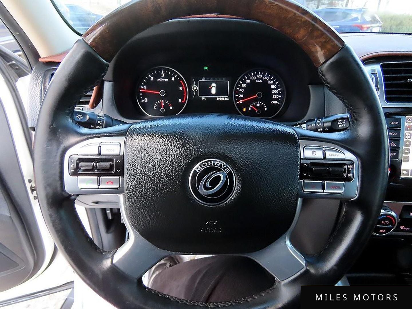 Kia Mohave 2019 — миниатюра 8