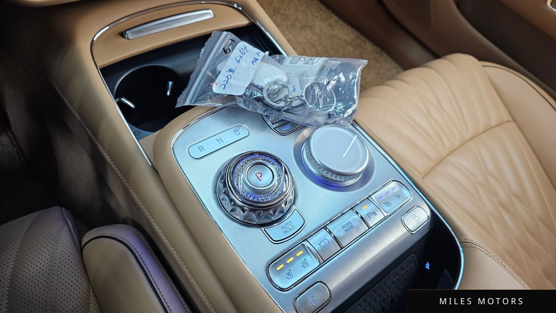 Genesis G90 (RS4) 2023 — миниатюра 9