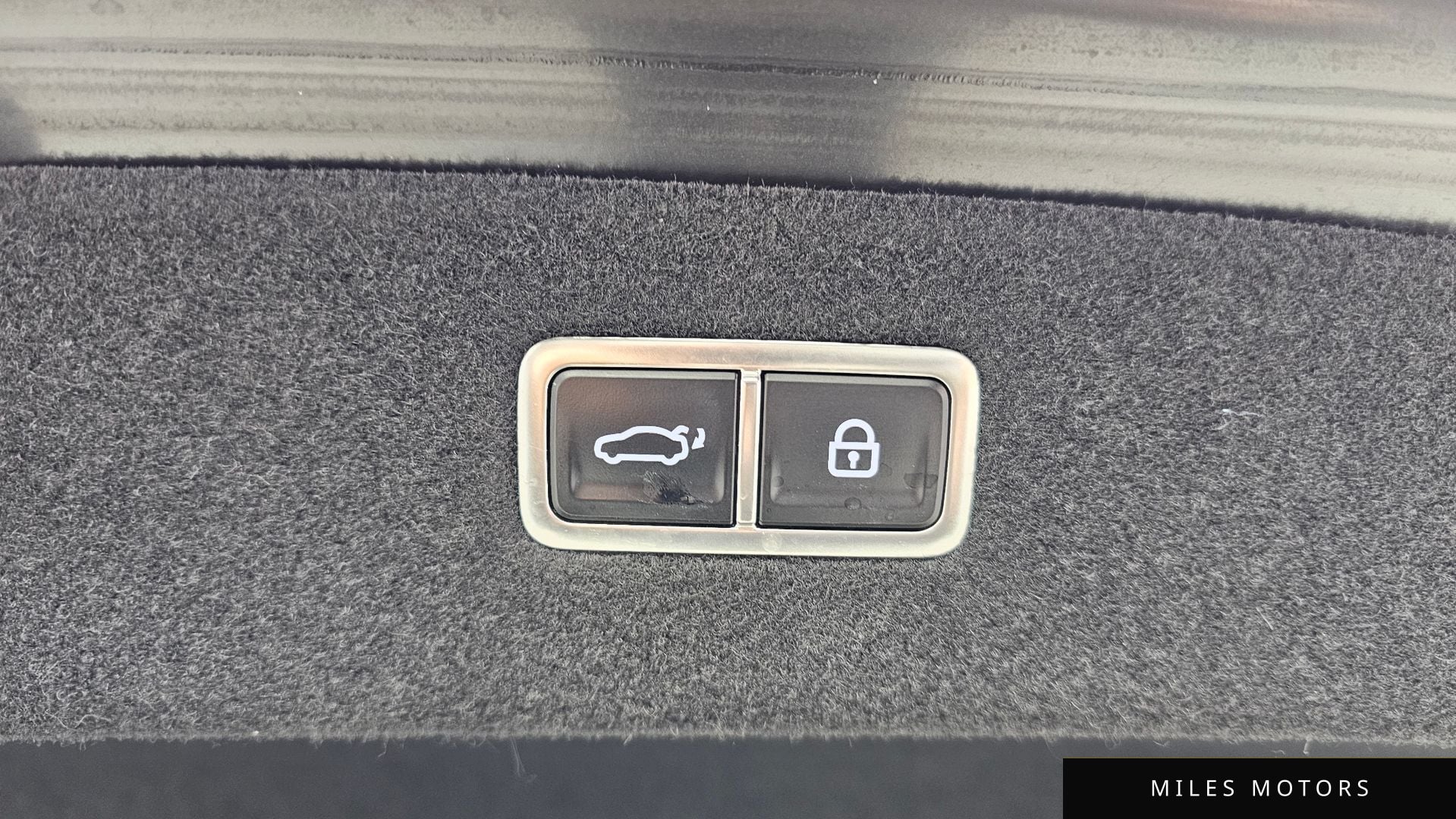 Genesis G90 (RS4) 2023 — миниатюра 20