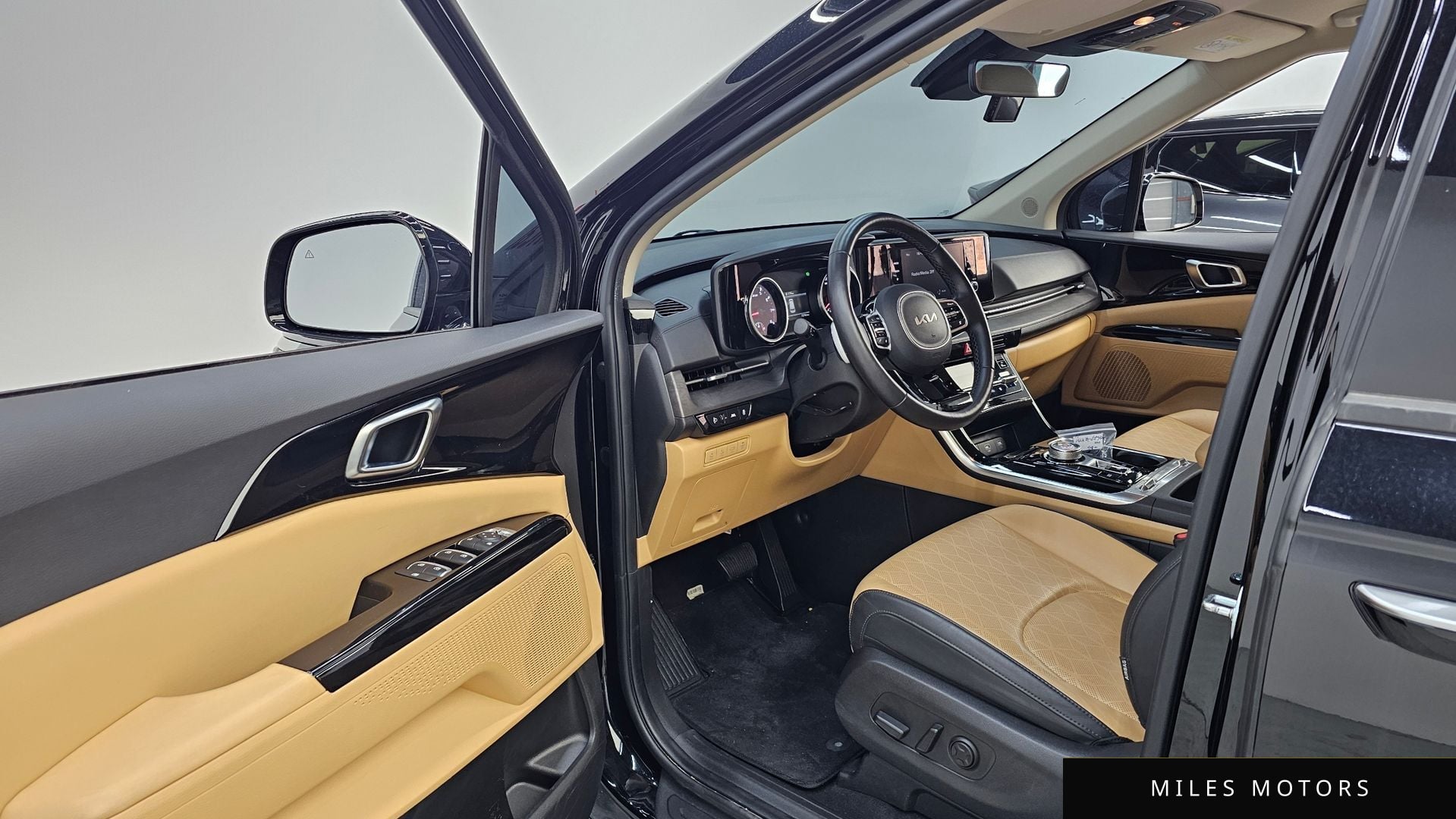 Kia 카니발 2023 — миниатюра 10