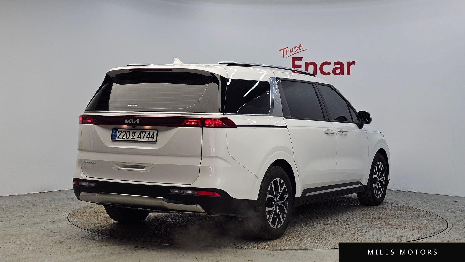 Kia 카니발 2023 — миниатюра 2