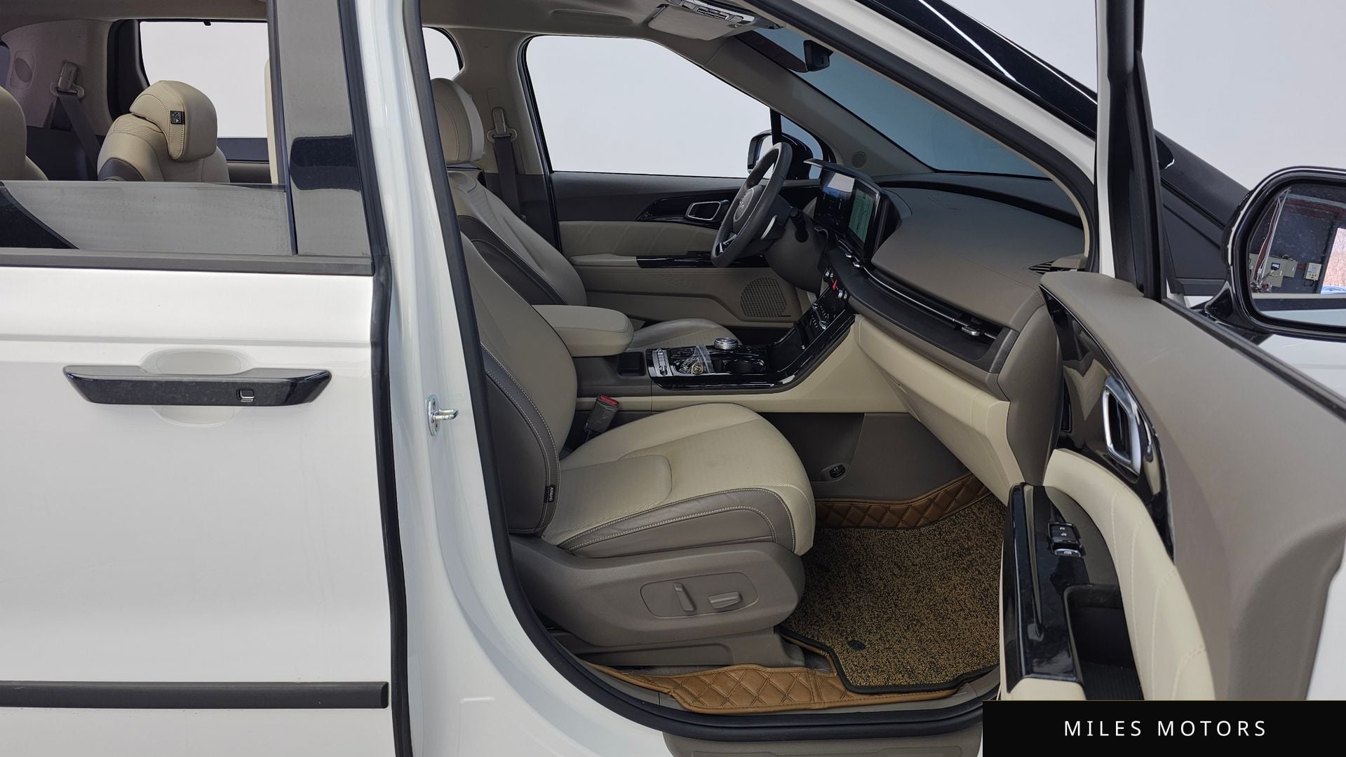 Kia 카니발 2023 — миниатюра 11