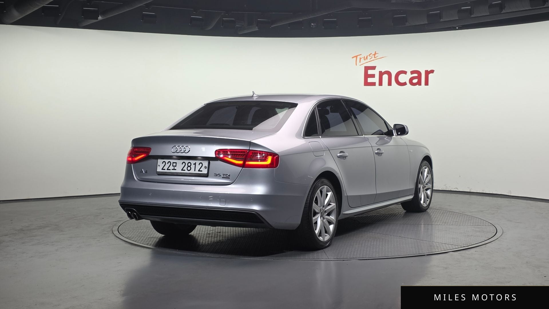 Audi A4 2015 — миниатюра 2