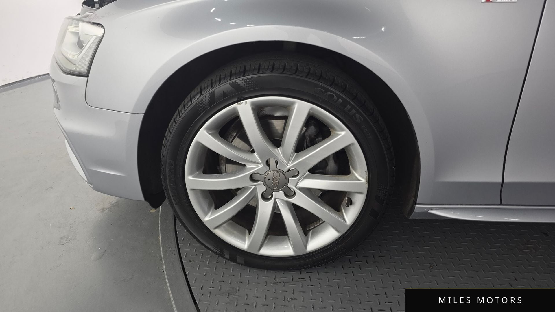 Audi A4 2015 — миниатюра 5