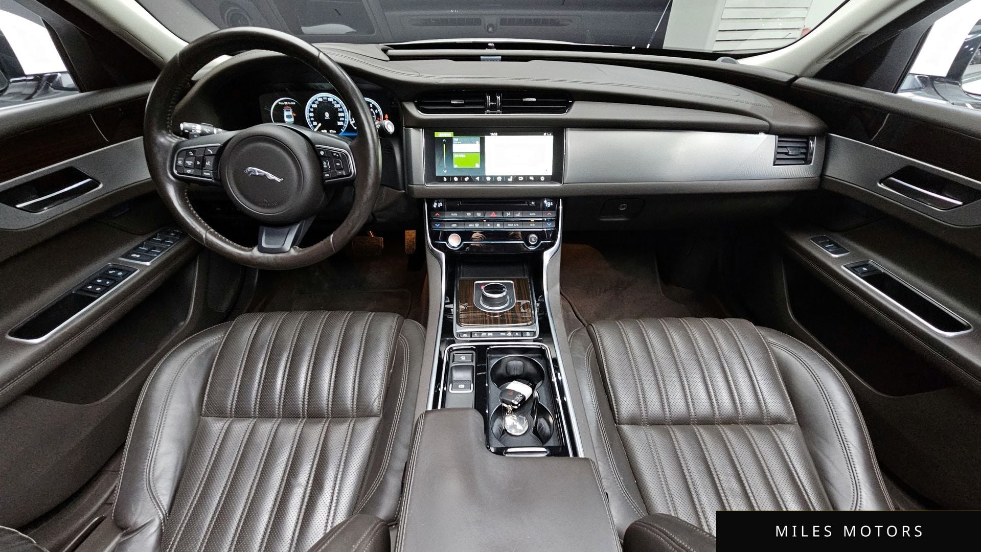 Jaguar XF (X260) 2017 — миниатюра 7