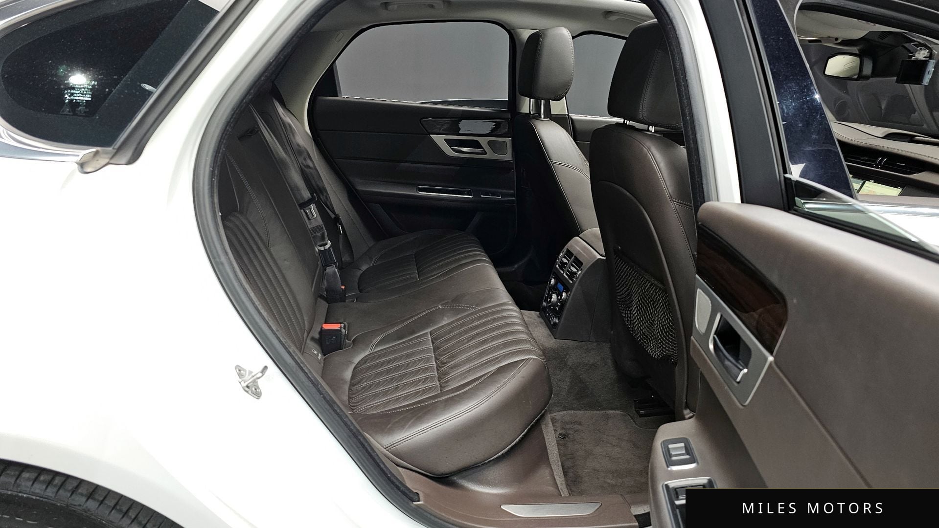 Jaguar XF (X260) 2017 — миниатюра 12