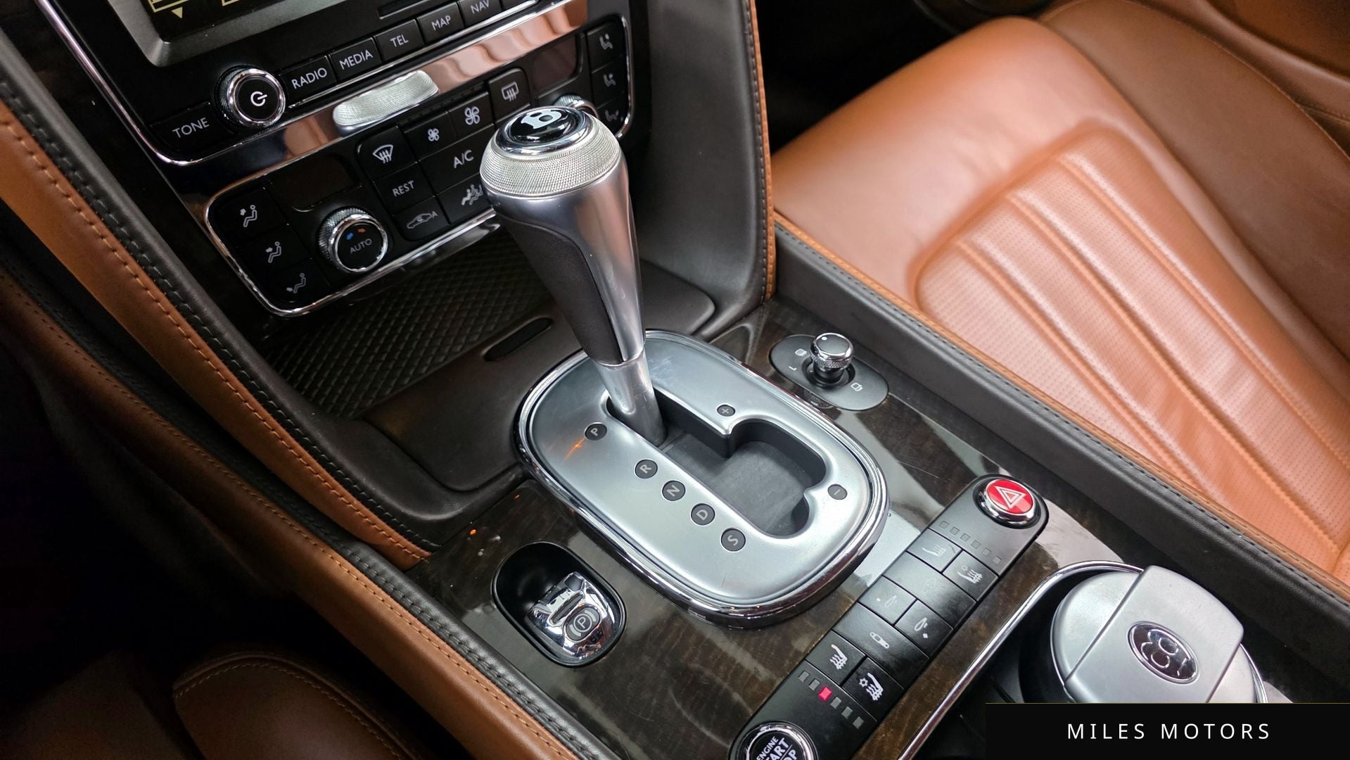Bentley 컨티넨탈 GT 2015 — миниатюра 9