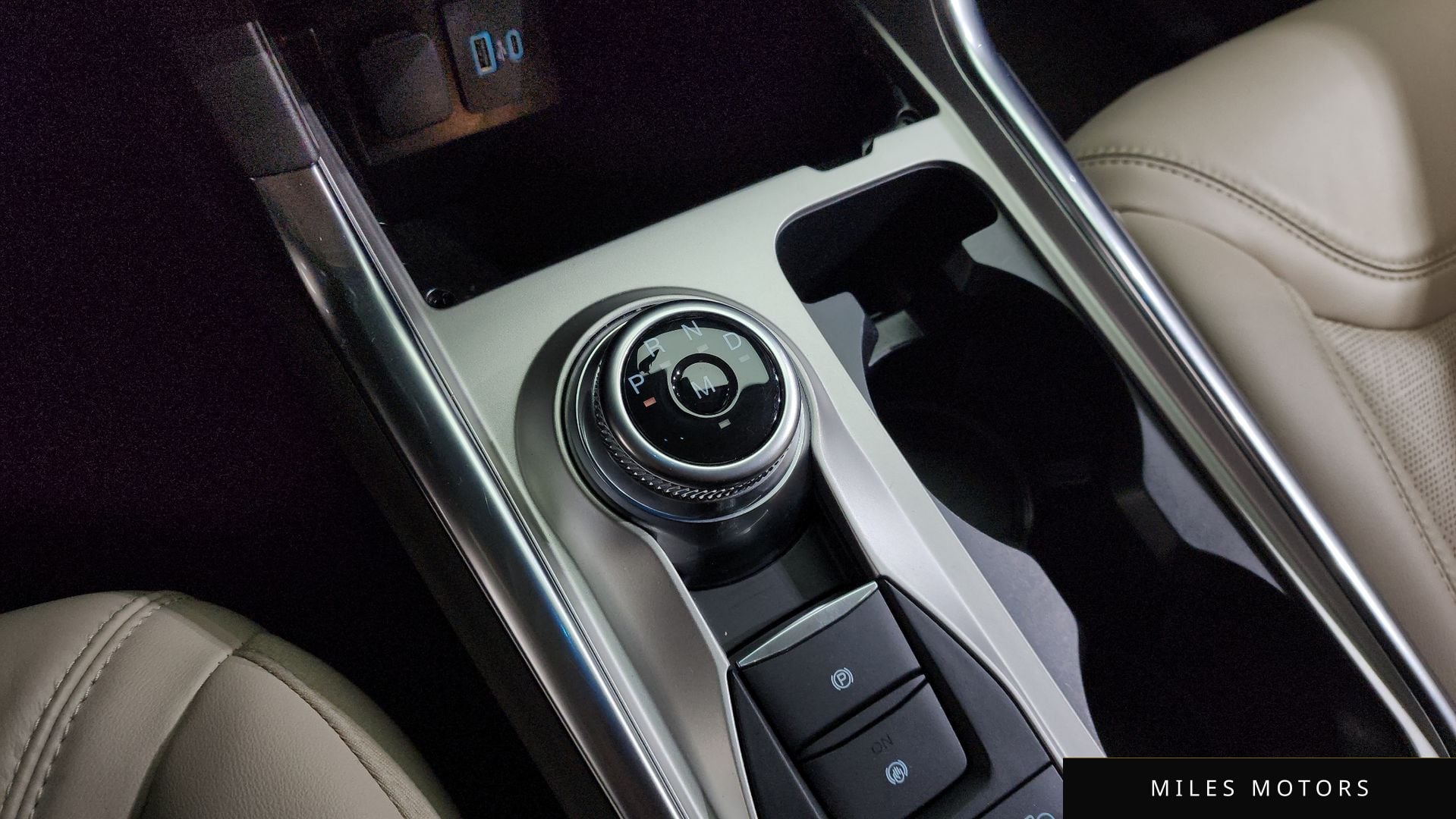 Ford Explorer 2021 — миниатюра 9