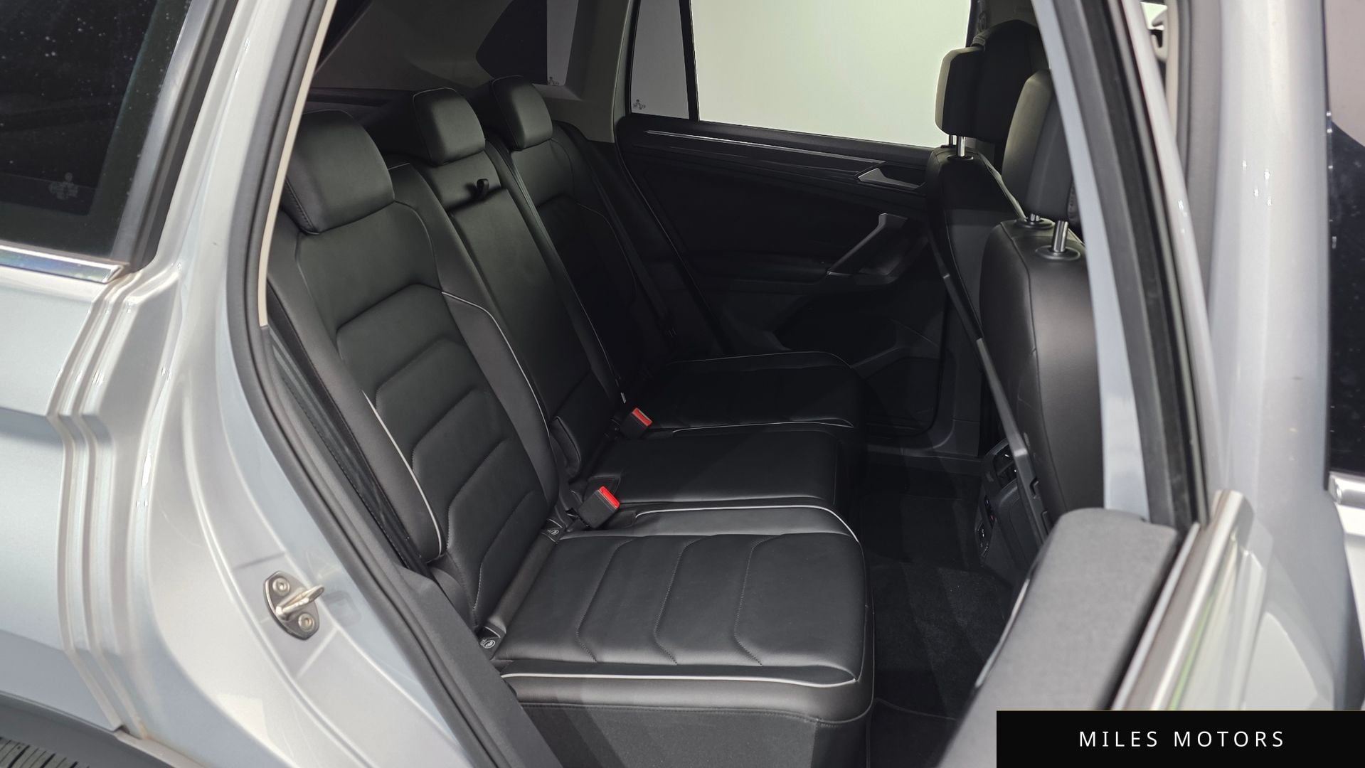 Volkswagen 티구안 2018 — миниатюра 12