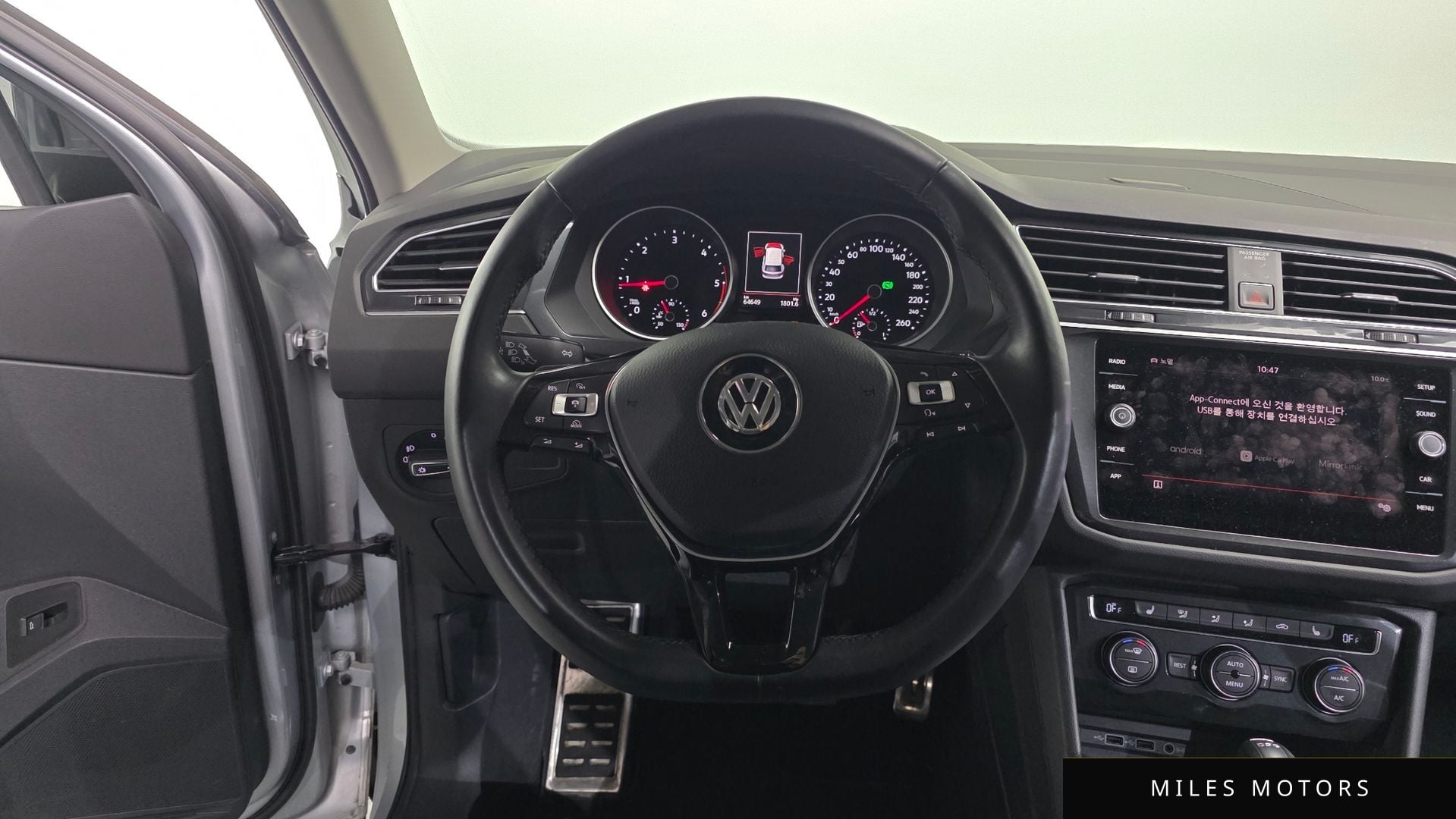 Volkswagen 티구안 2018 — миниатюра 13
