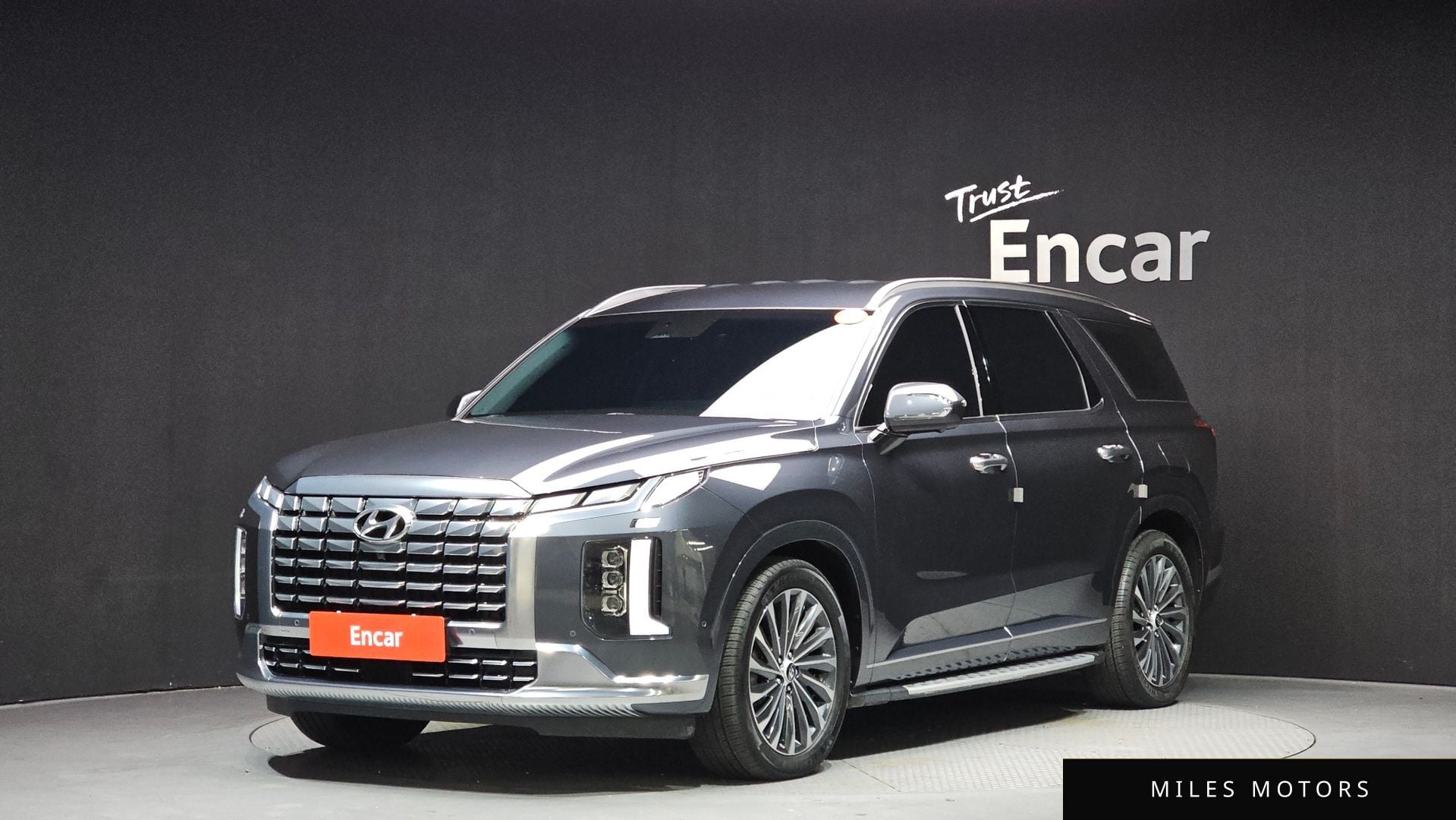 Hyundai Palisade 2023 — фото 1 из 12