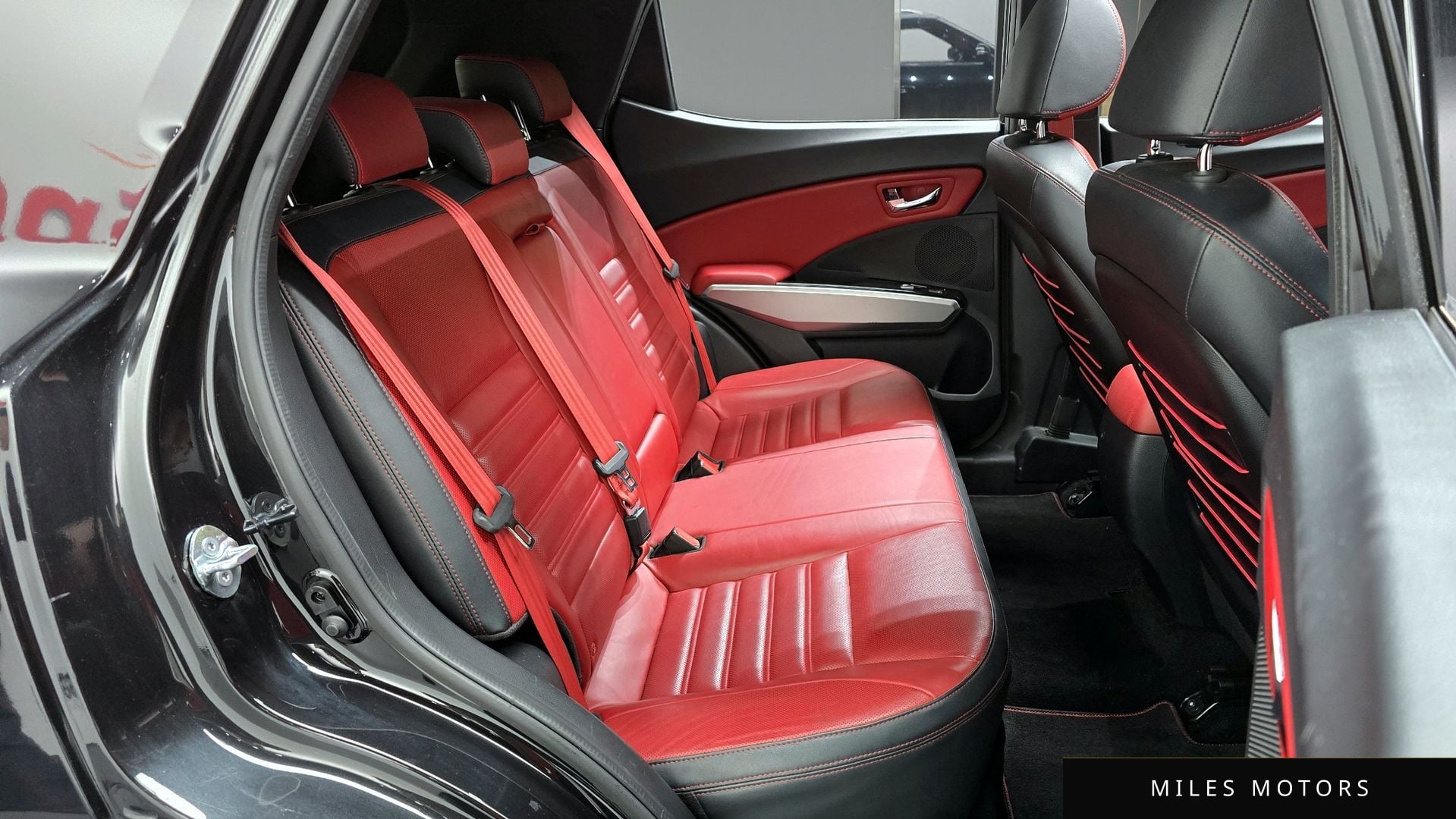 KG Mobility Tivoli 2016 — миниатюра 12