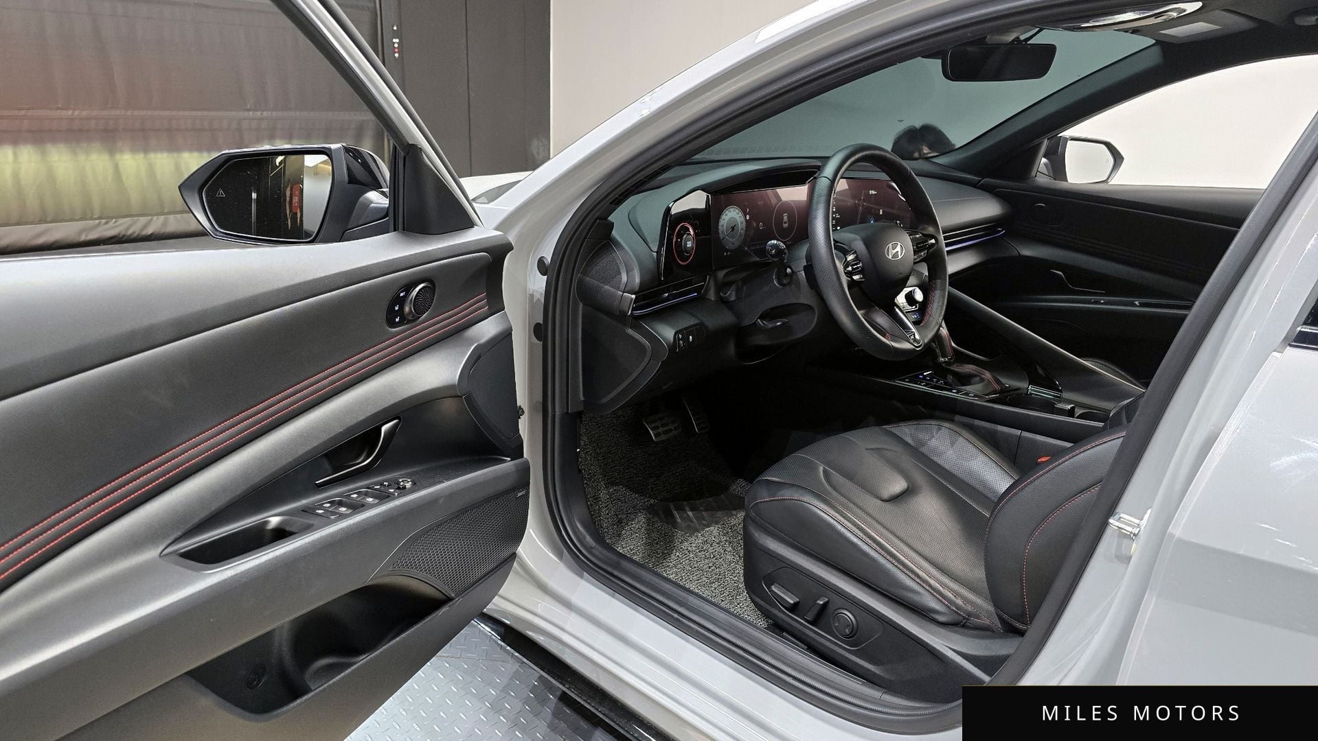 Hyundai AVANTE 2024 — миниатюра 11