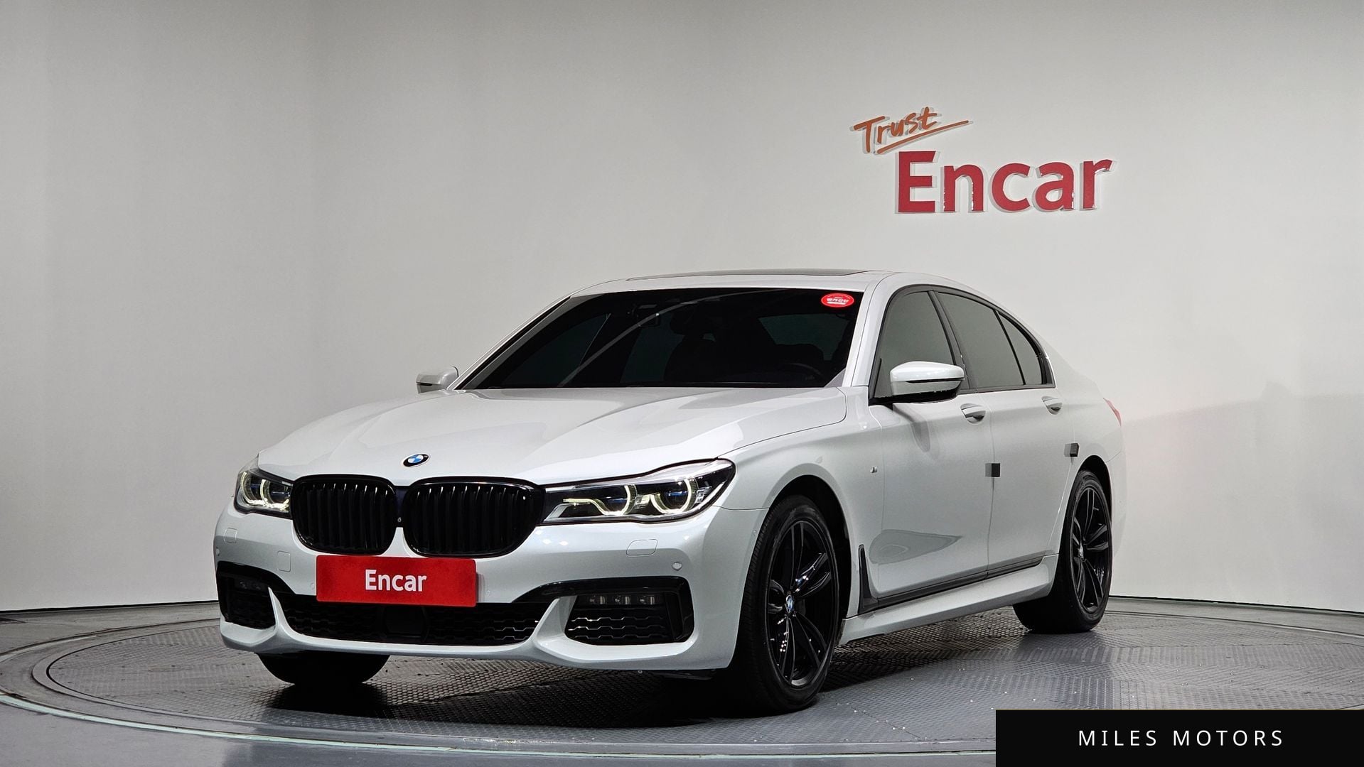 BMW 7 Series (G11) 2018 — фото 1 из 12