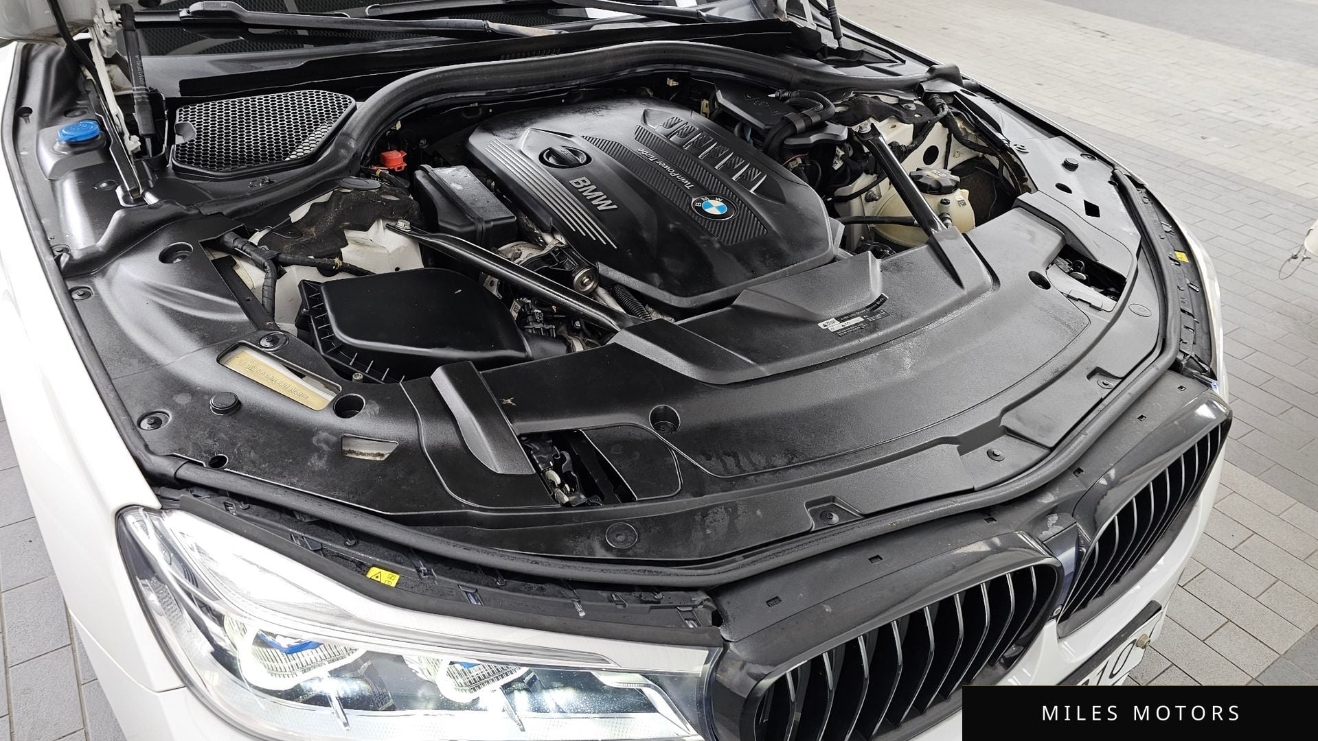 BMW 7 Series (G11) 2018 — миниатюра 6