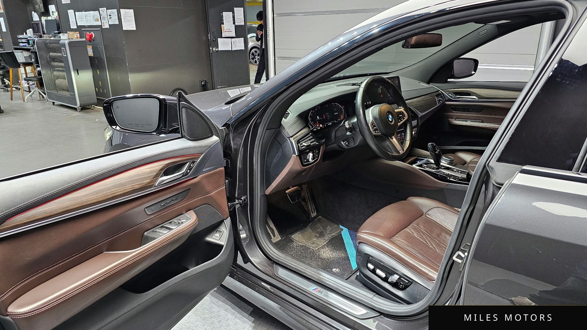 BMW 6 Series GT (G32) 2021 — миниатюра 10