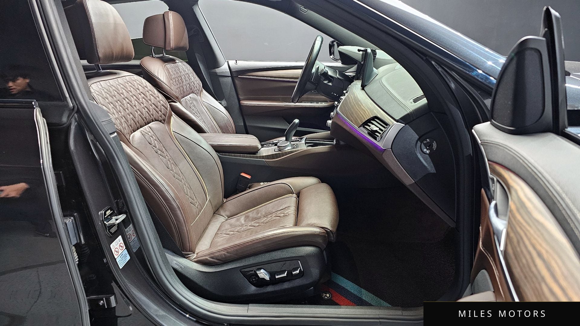 BMW 6 Series GT (G32) 2021 — миниатюра 11