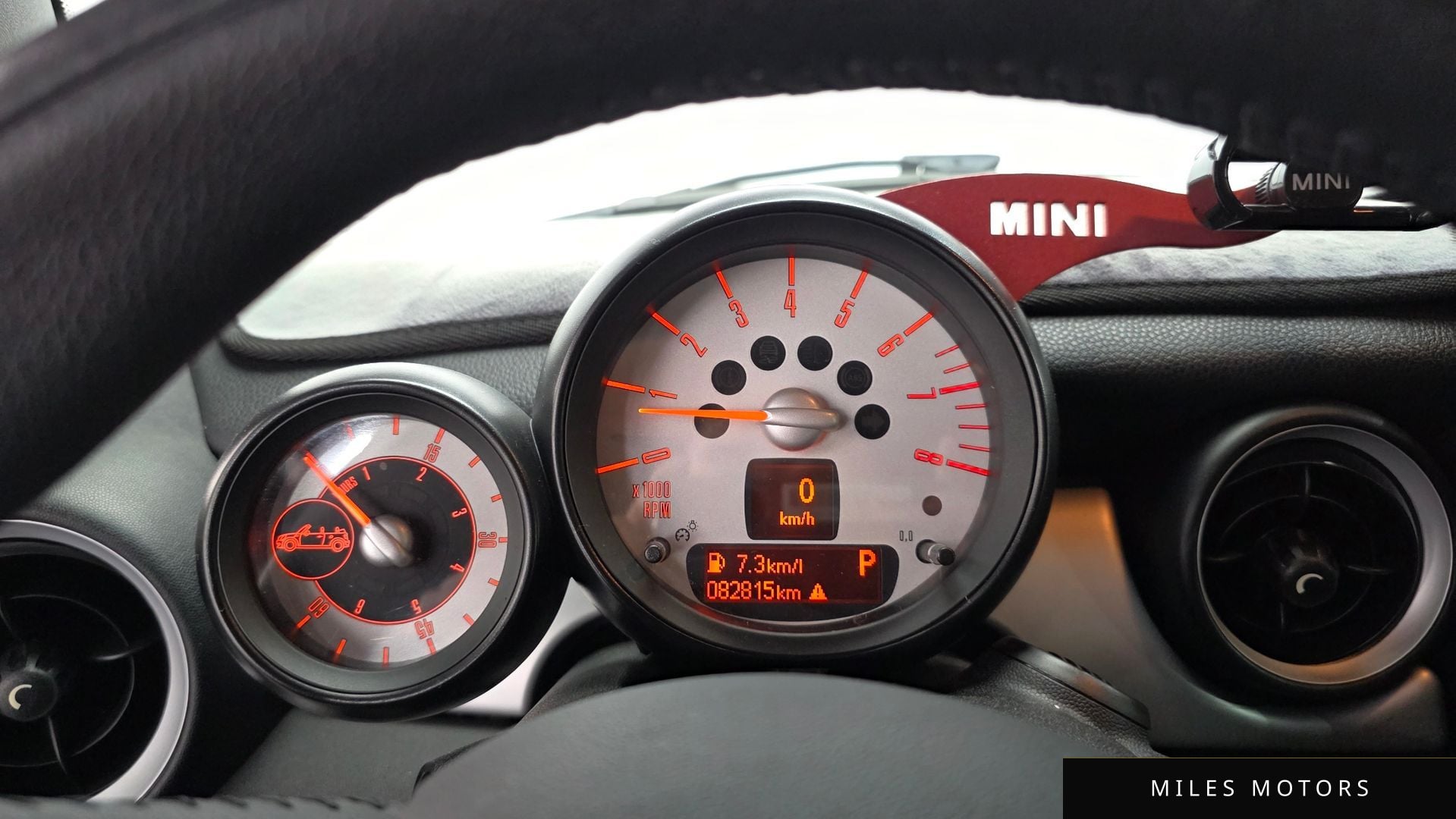MINI Cooper Convertible 2014 — миниатюра 8