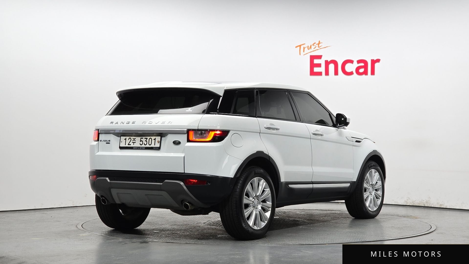 Land Rover Range Rover Evoque 2017 — миниатюра 2