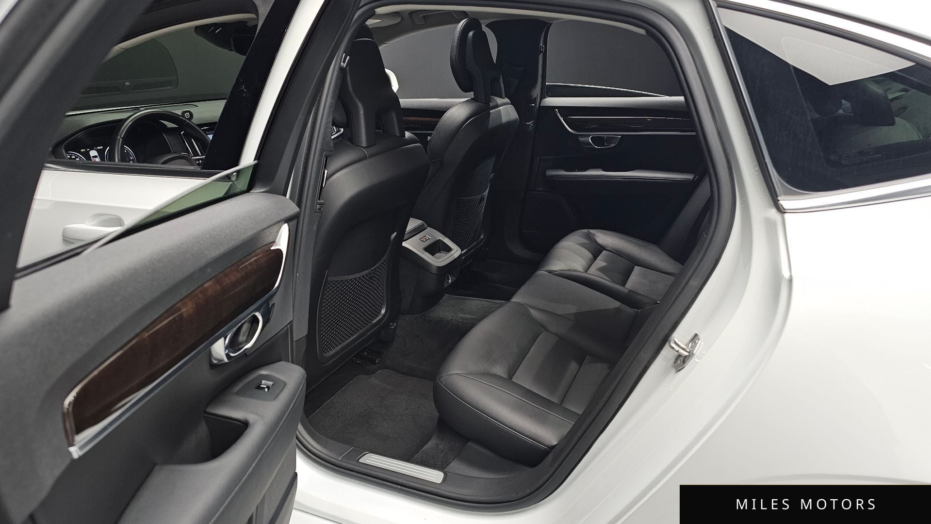 Volvo S90 2017 — миниатюра 12