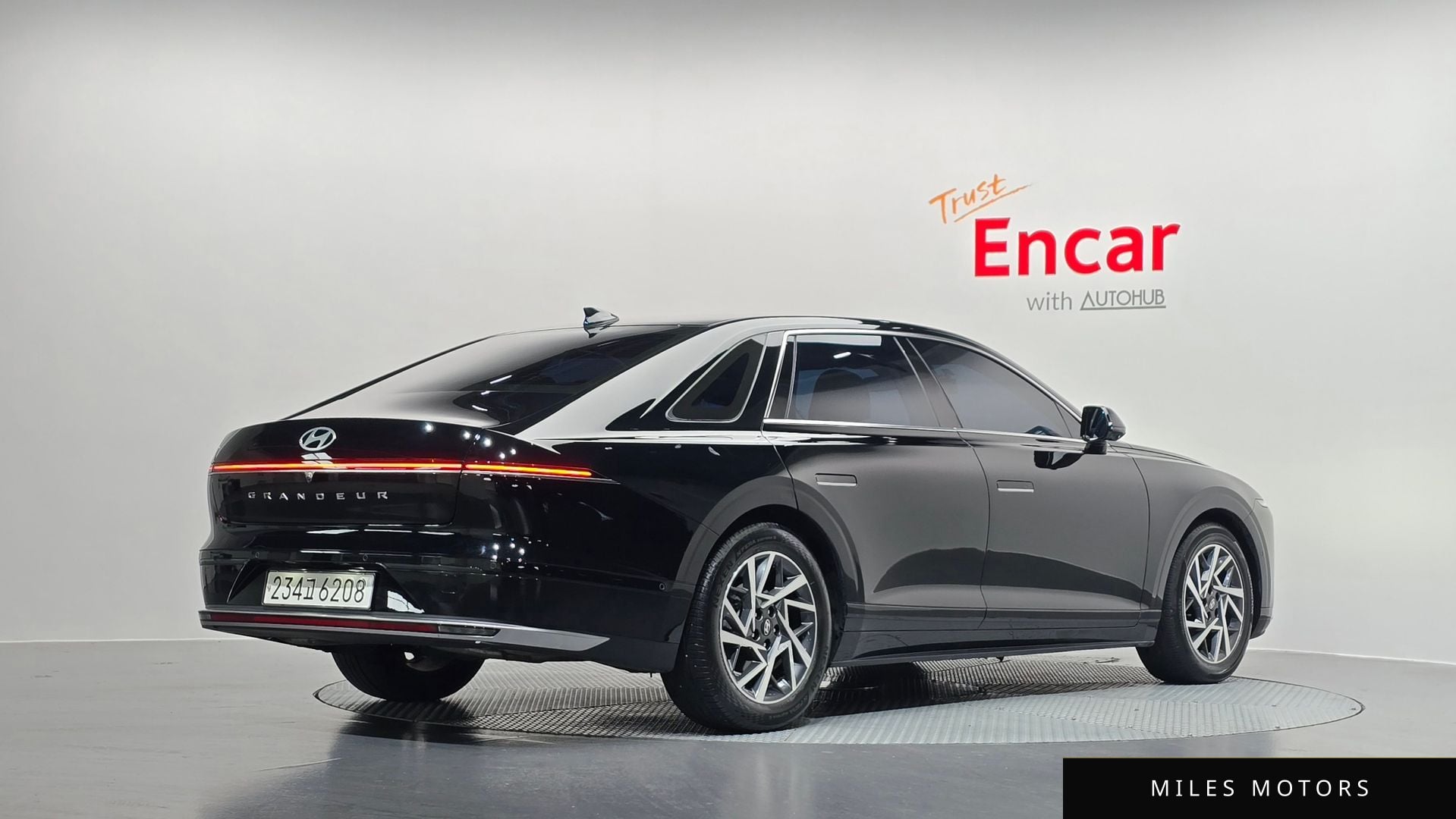Hyundai Grandeur 2023 — миниатюра 2