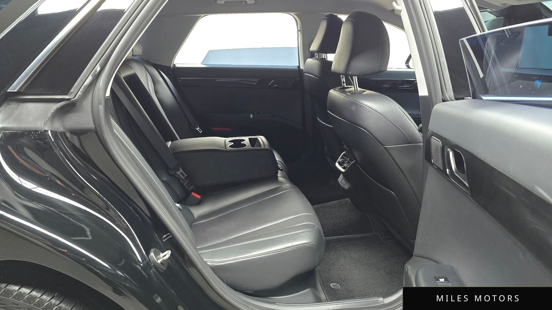 Hyundai Grandeur 2023 — миниатюра 12