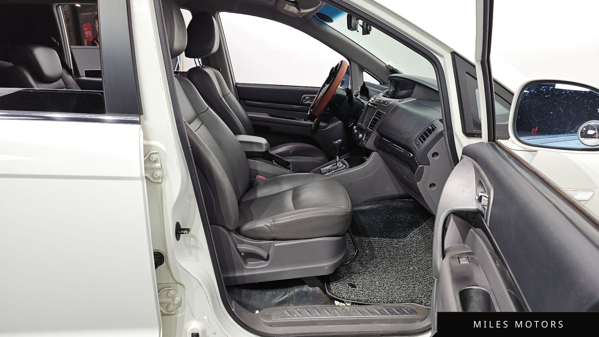 KG Mobility KORANDO 2015 — миниатюра 11