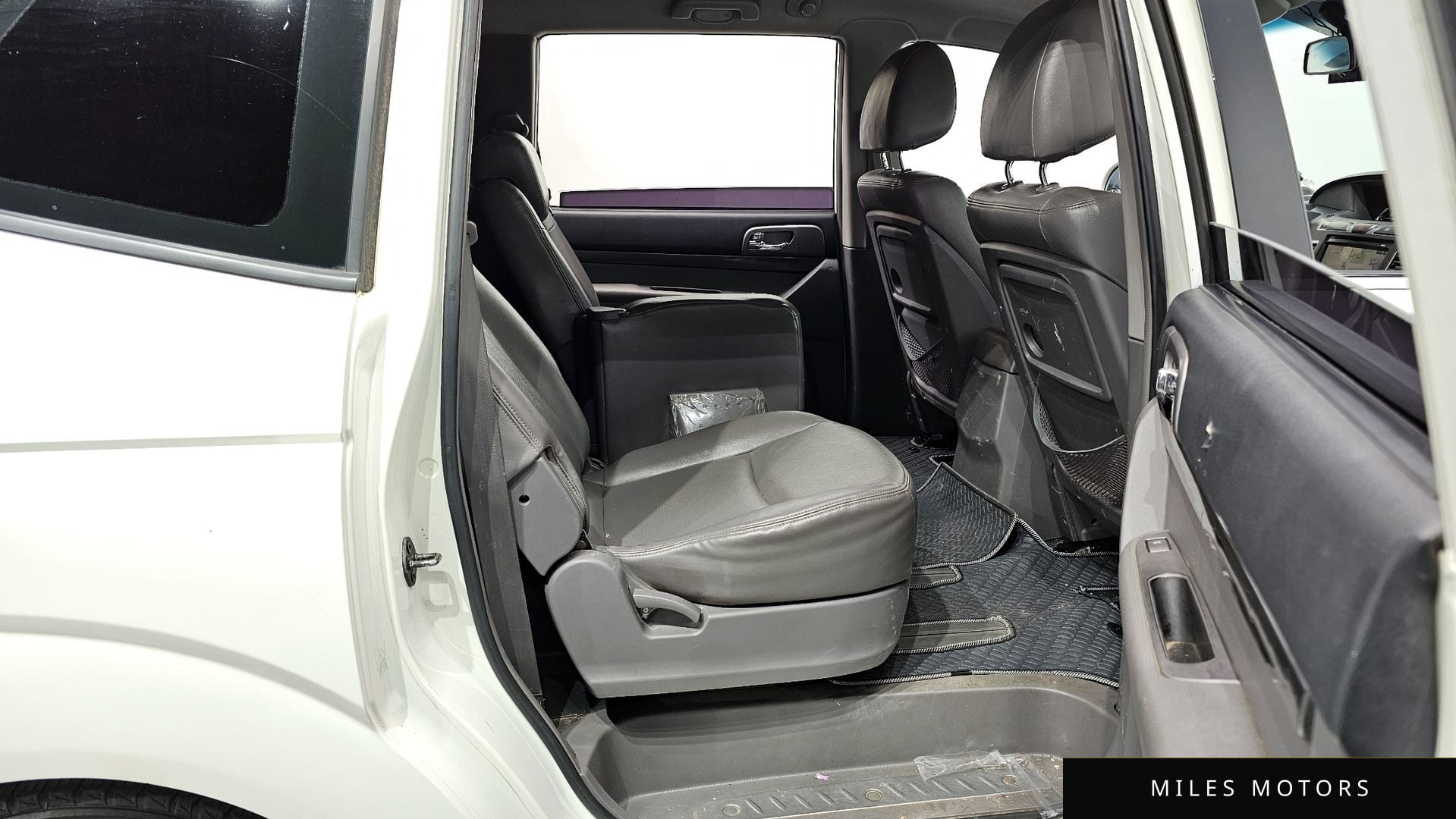 KG Mobility KORANDO 2015 — миниатюра 12